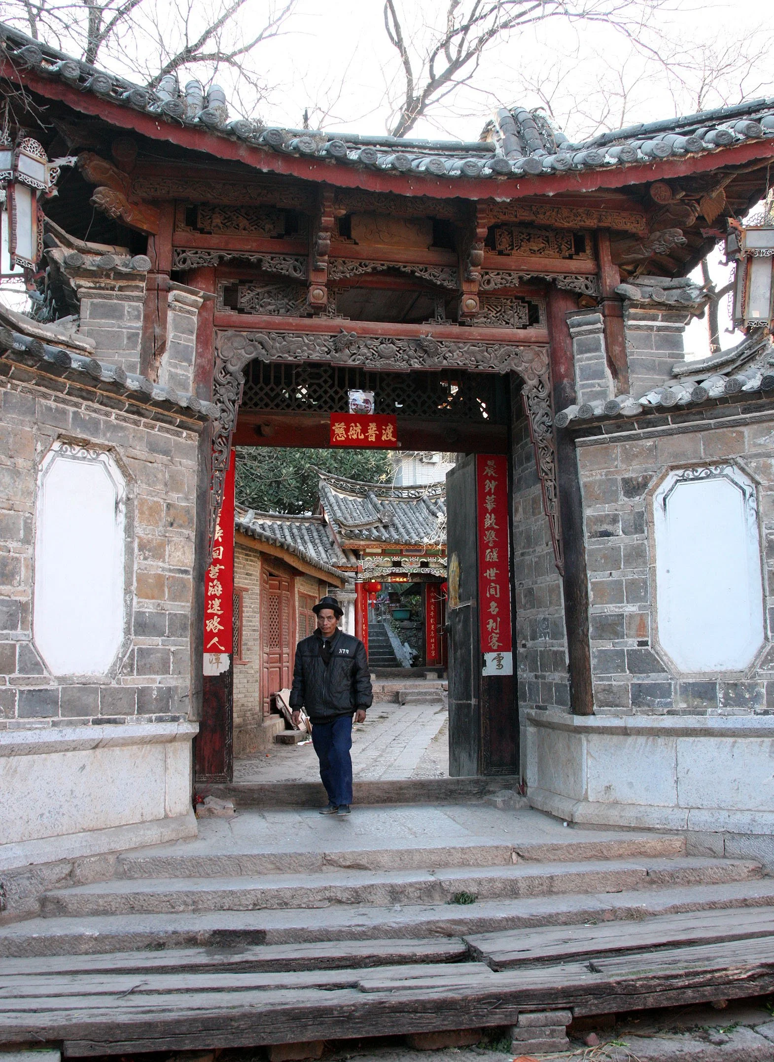 YUNNAN - LIJIANG ANCIENT TOWN - CHINA (70).JPG