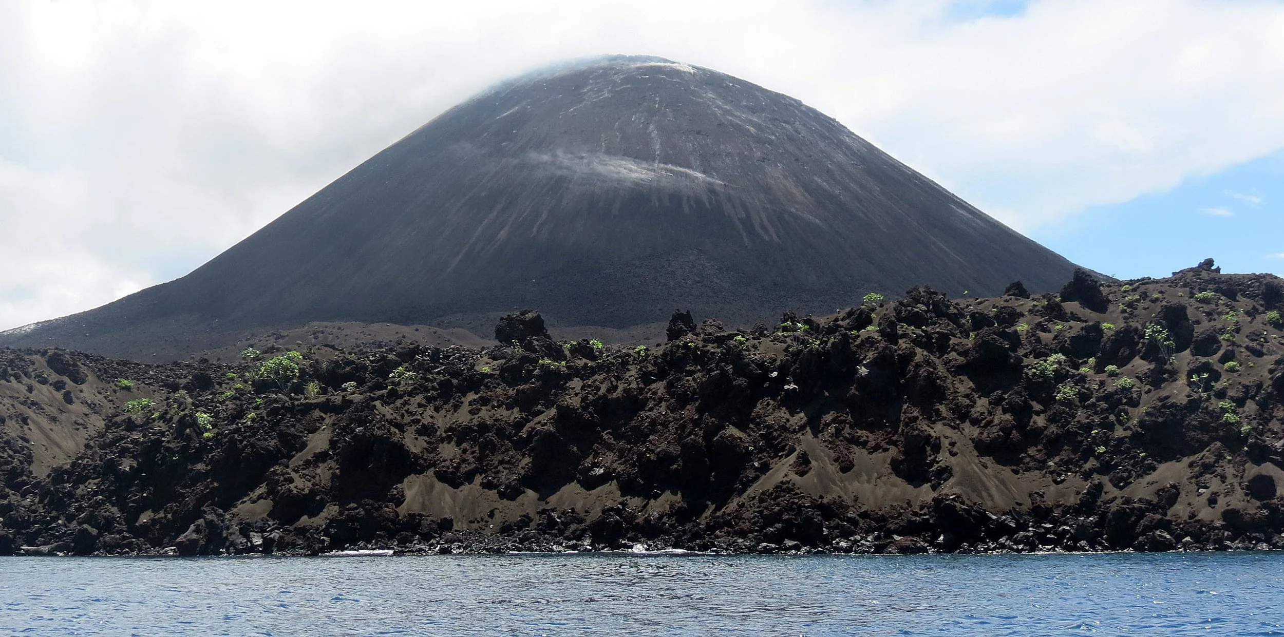 KRAKATAU NATIONAL PARK - JAVA BARAT INDONESIA (24).JPG