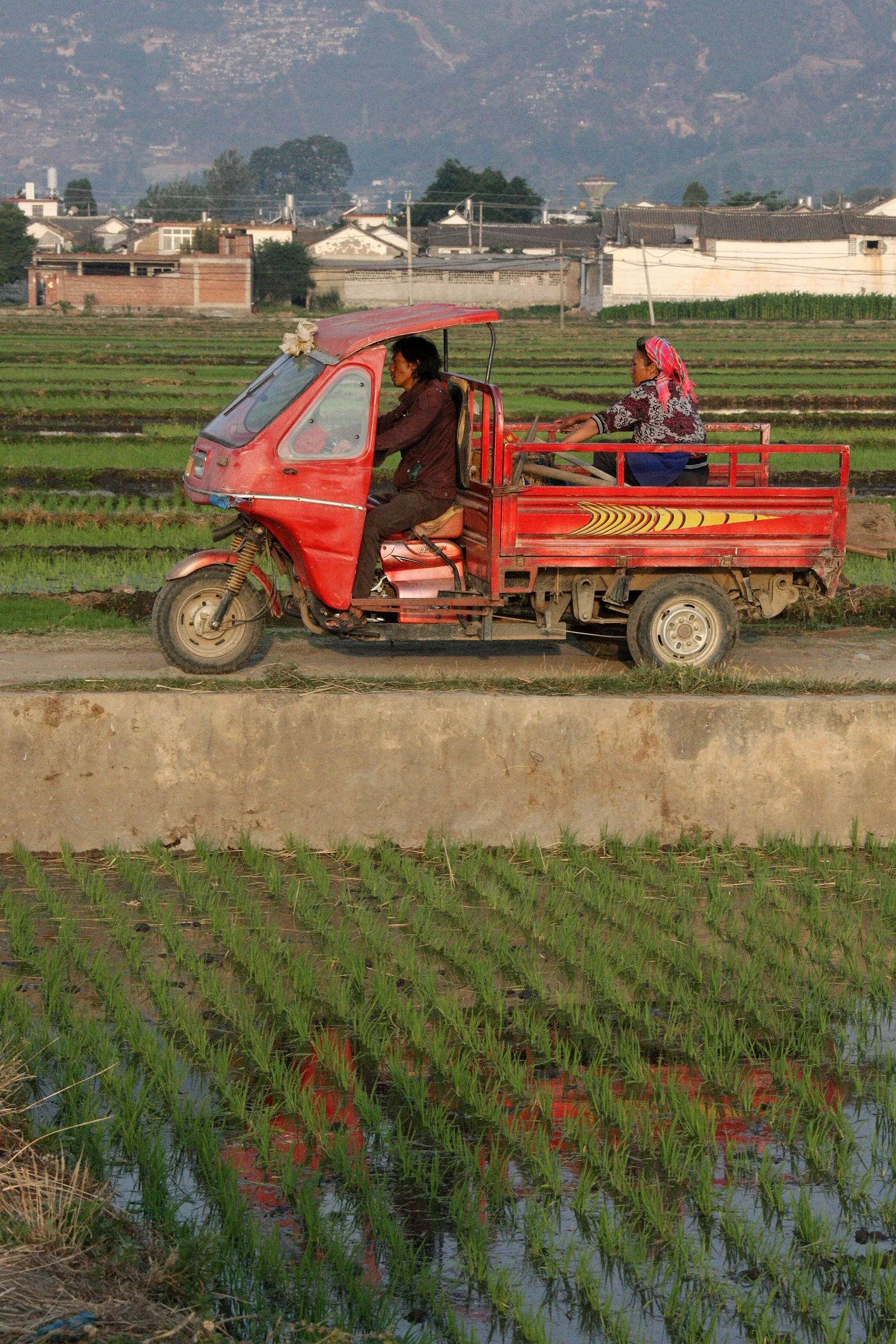 LINDEN CENTER - XIZHOU VILLAGE YUNNAN CHINA (104).JPG