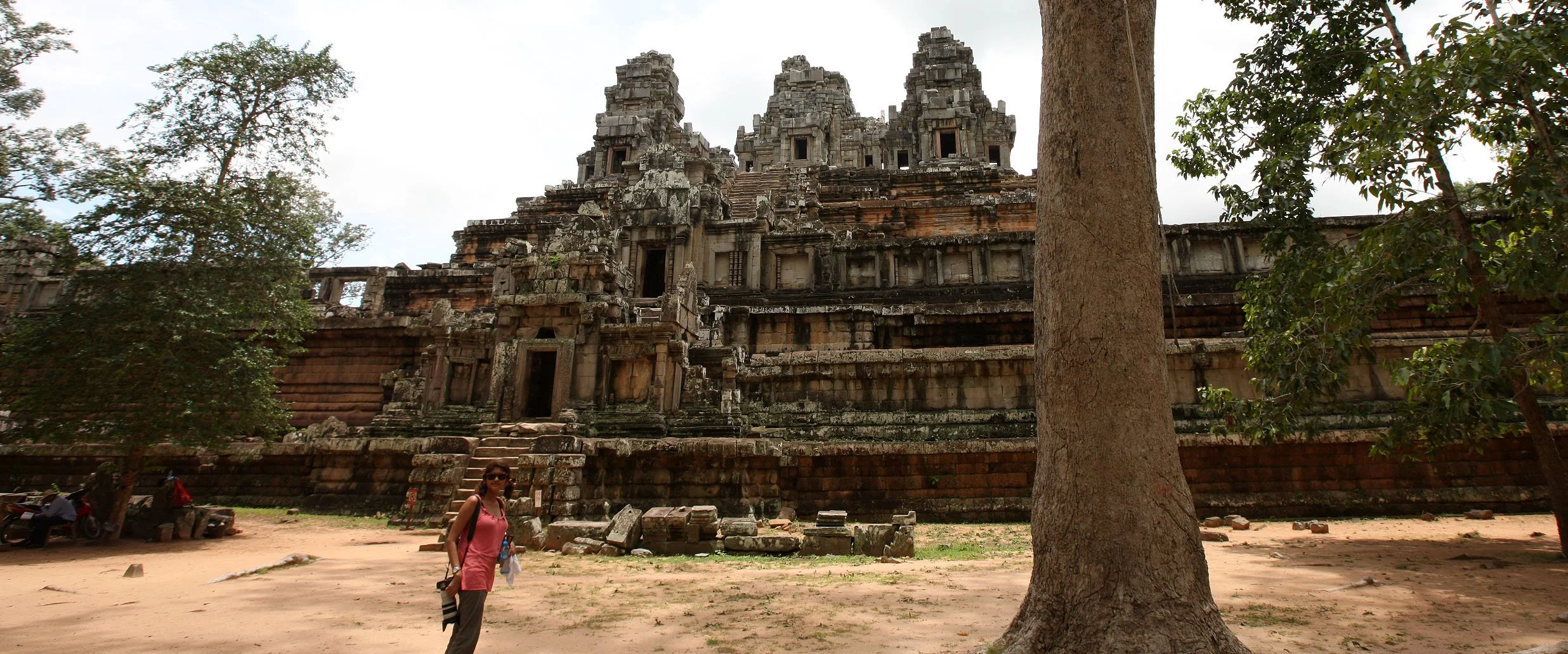 TA KEO TEMPLE - CAMBODIA (2).JPG