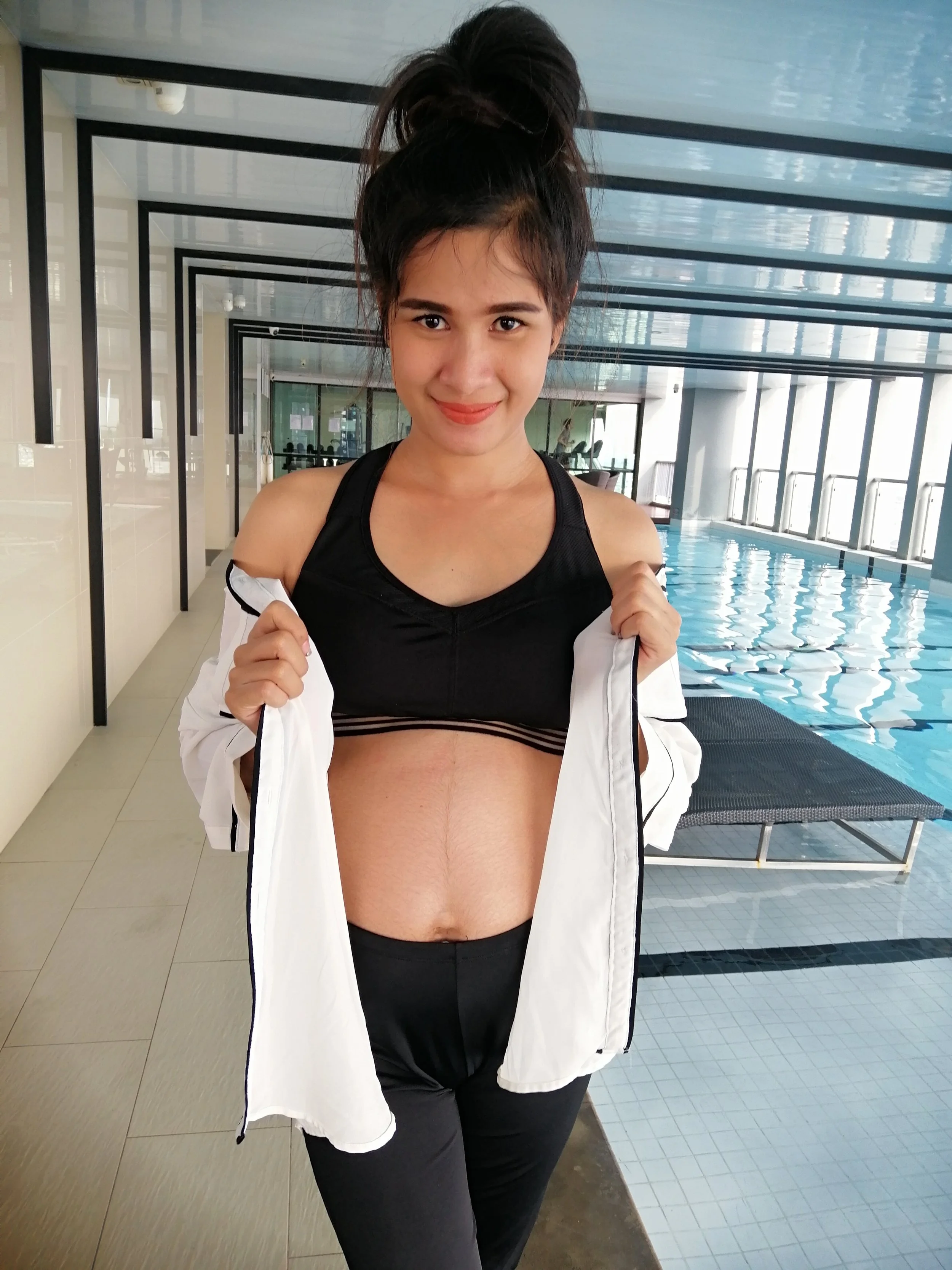2019 Gift Pregnant Pics (10).jpg