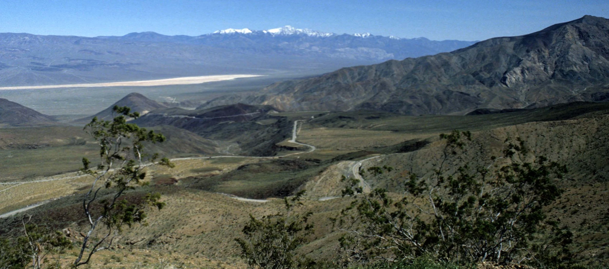 CALIFORNIA - WHITE MOUNTAINS - VIEW OF SIERRA TO WEST.jpg
