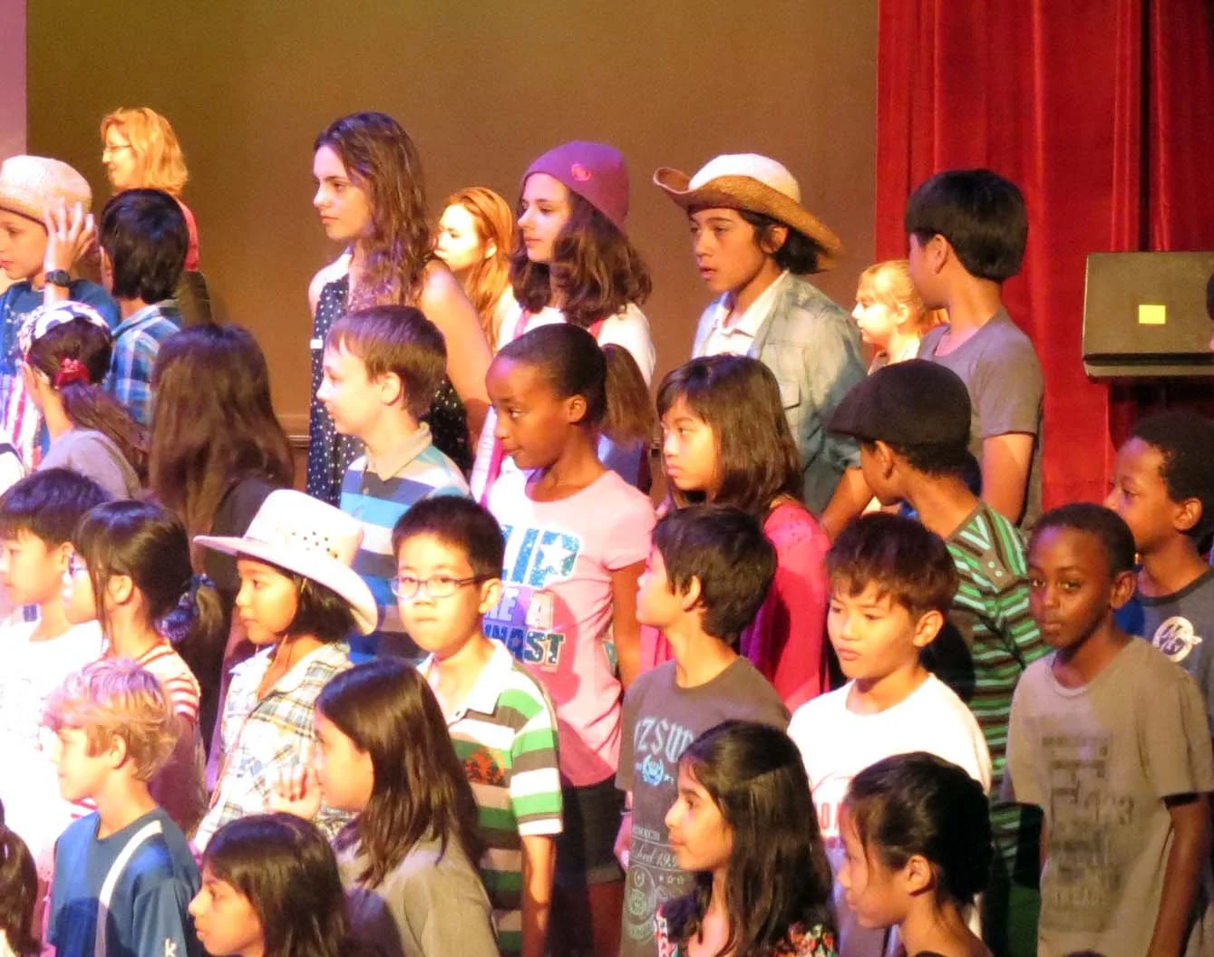 12-2013 WINTER CONCERT - ISB (17).JPG