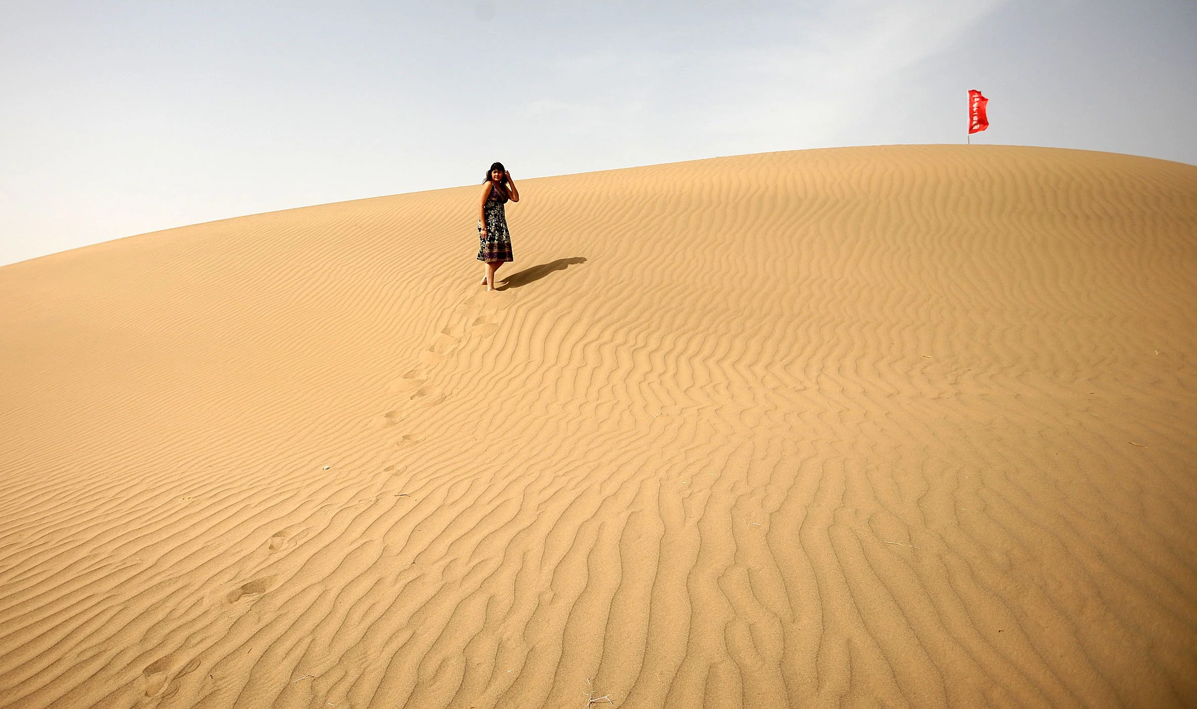 GANSU CHINA - DUNES SOUTH OF  DUNHUANG (1).JPG