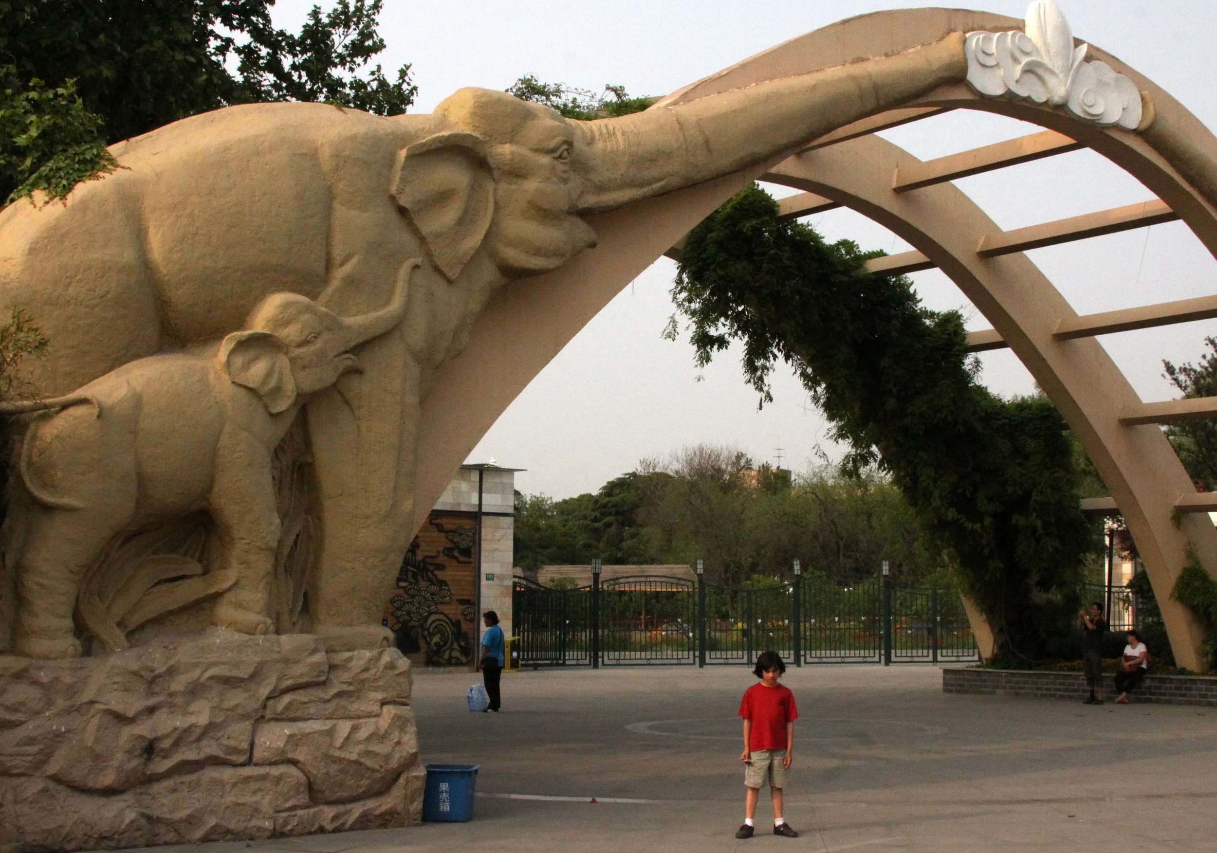 2011-5-6 SHANGHAI ZOO (21).JPG