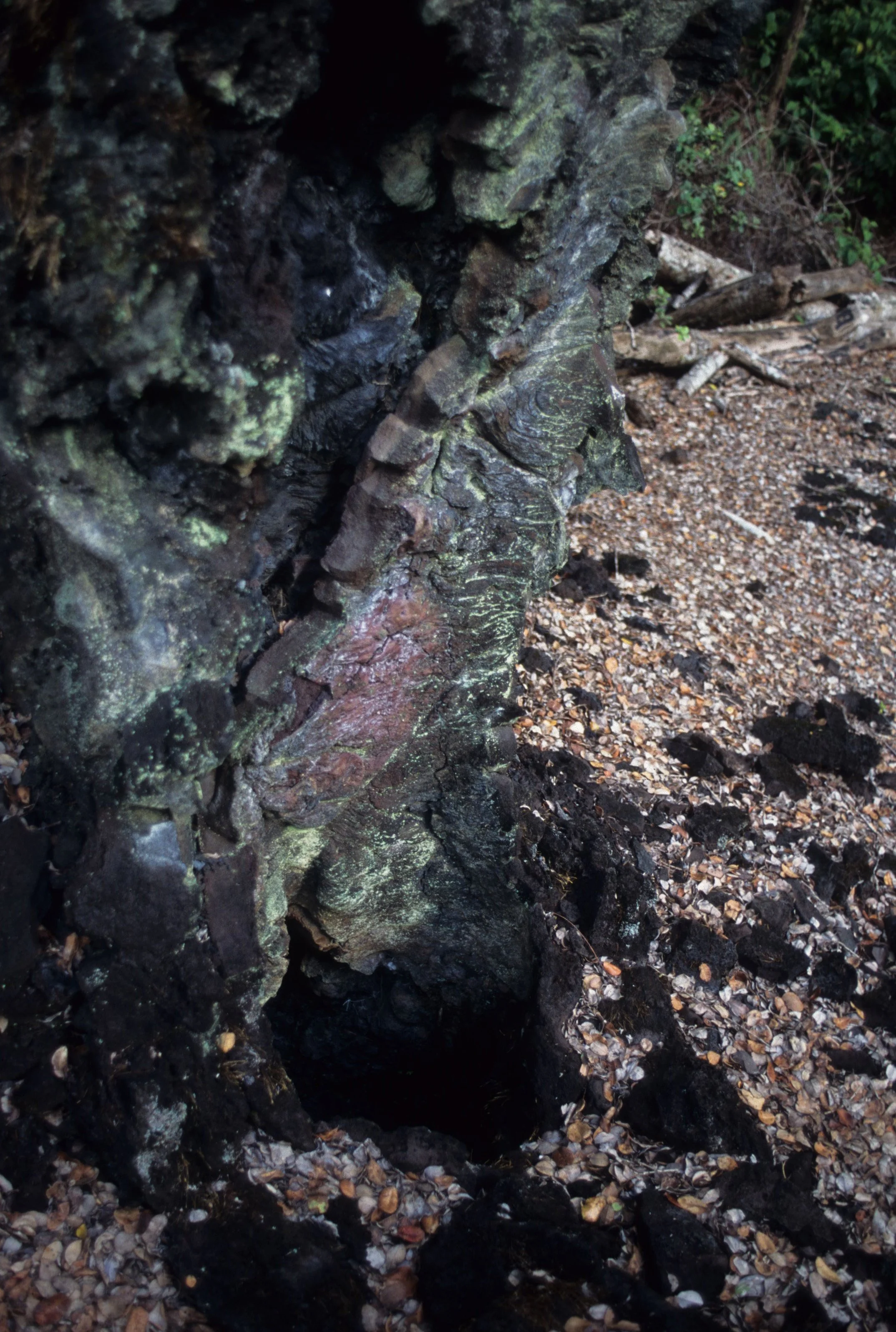 HAWAII - HAWAII - VOLCANOES NP - A'A LAVA (2).jpg
