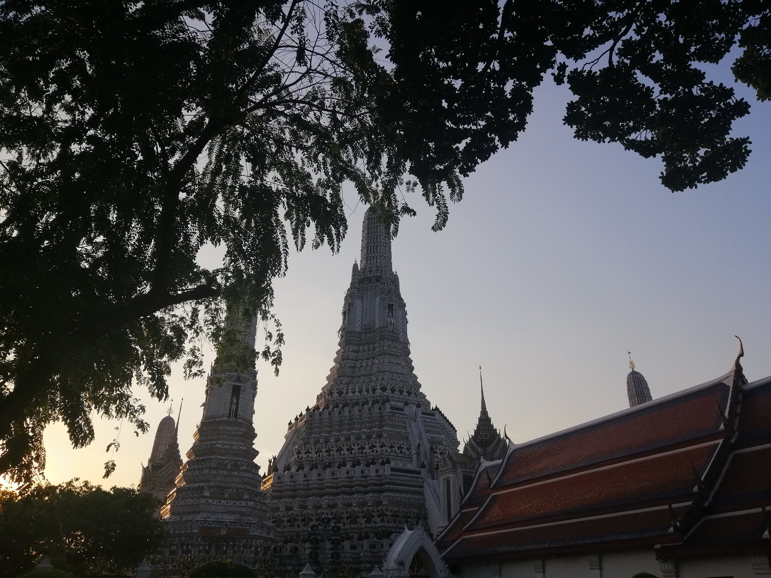 2018 Pics with Gift in Thailand (244).jpg