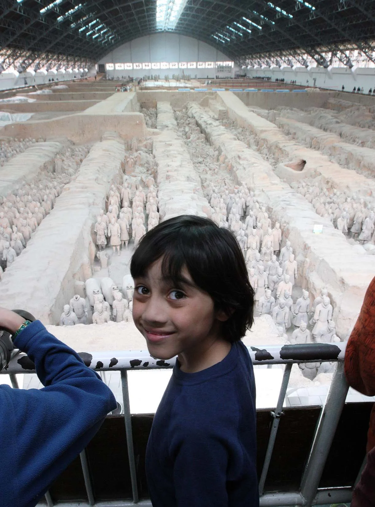 XIAN - TERRA COTTA WARRIORS - MARCH 2011 (7).JPG
