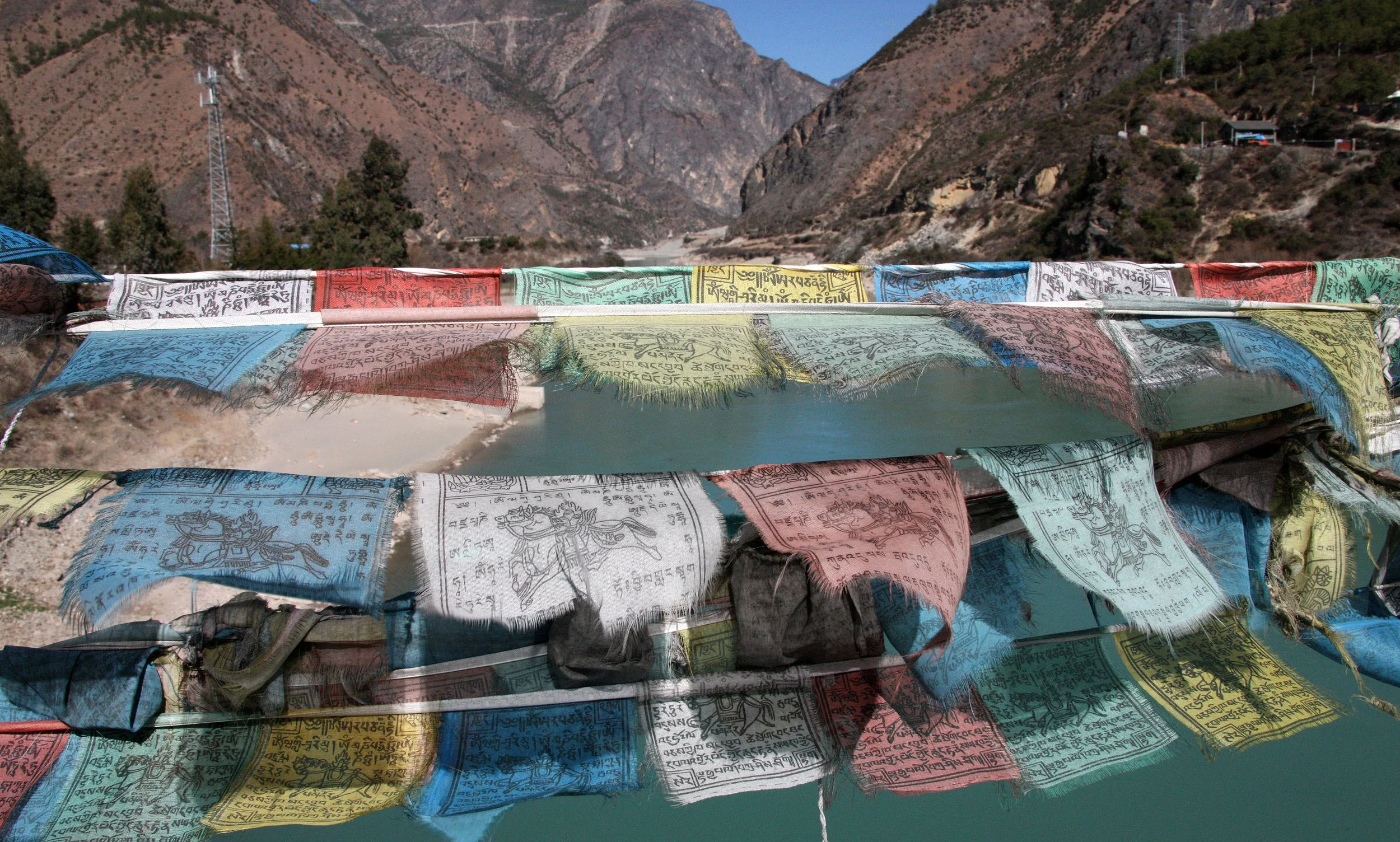 YUNNAN - TACHENG TOWN - NEAR BAIMA SNOW MOUNTAIN (4).JPG