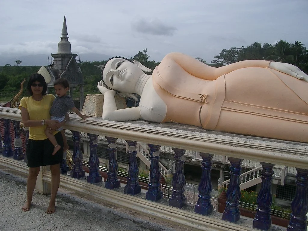 2004 Nakhonsithammarat Visiting Family (11).JPG