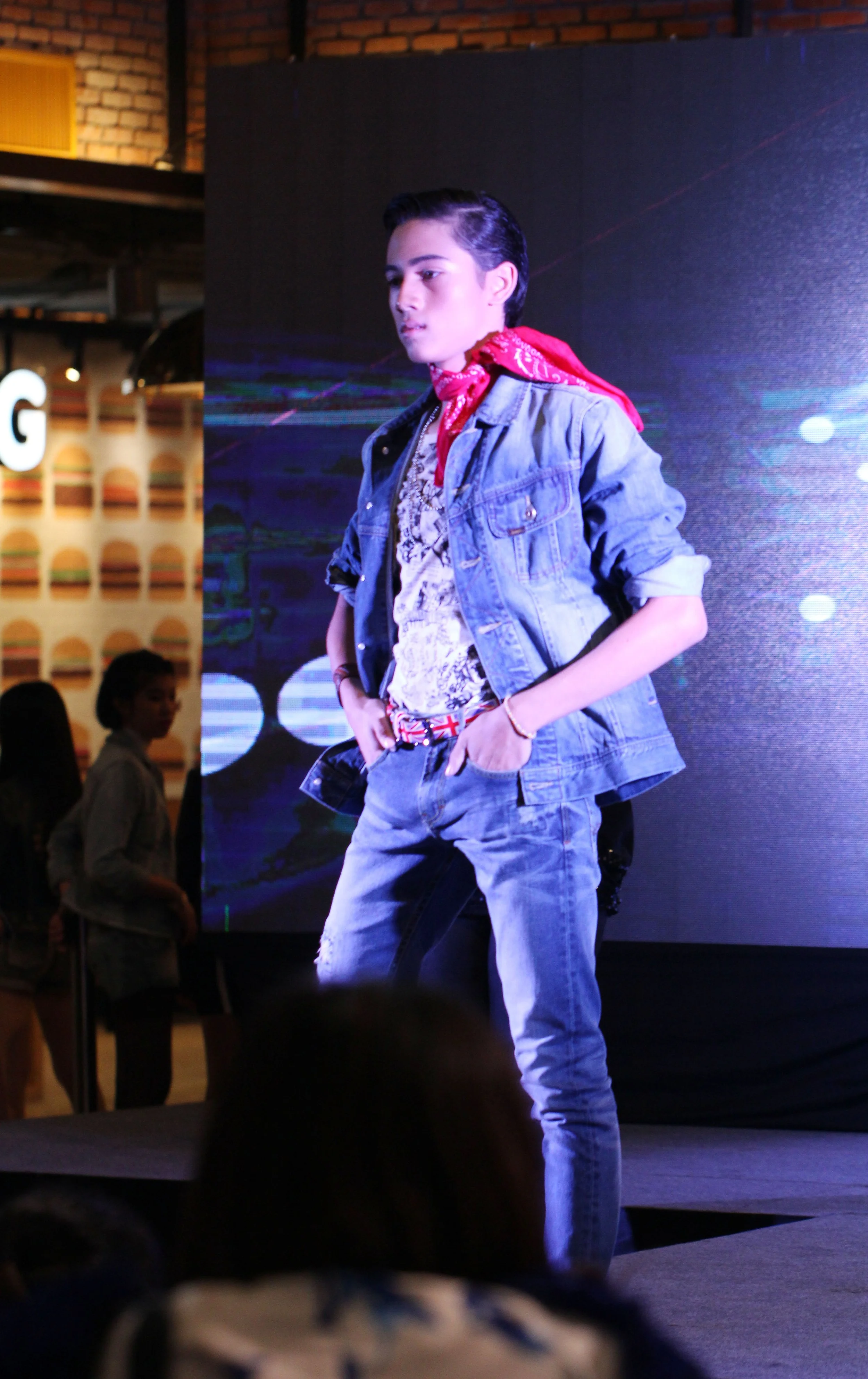 2016 Monkey Town Modeling Cokie in Bangkok (70).JPG