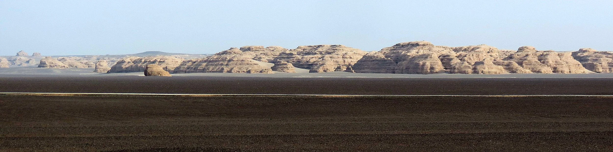 YADAN NATIONAL GEOLOGICAL PARK GANSU CHINA (5).JPG