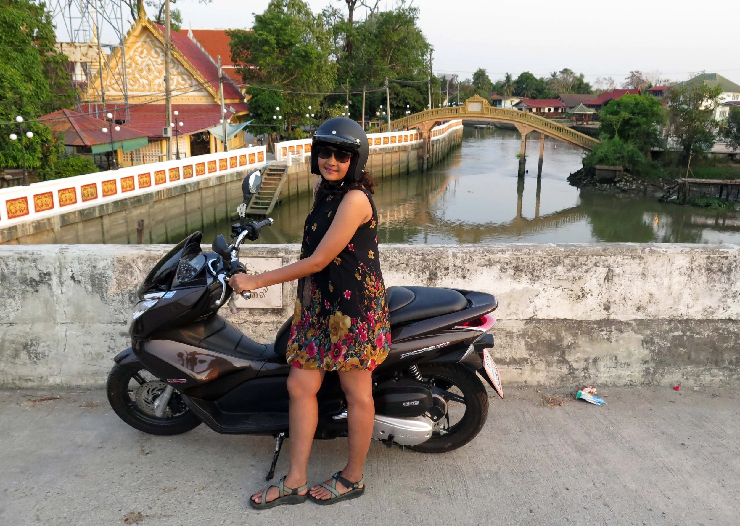 2013 Nonthaburi Setthasiri House and Nonthaburi Neighborhood (136).JPG