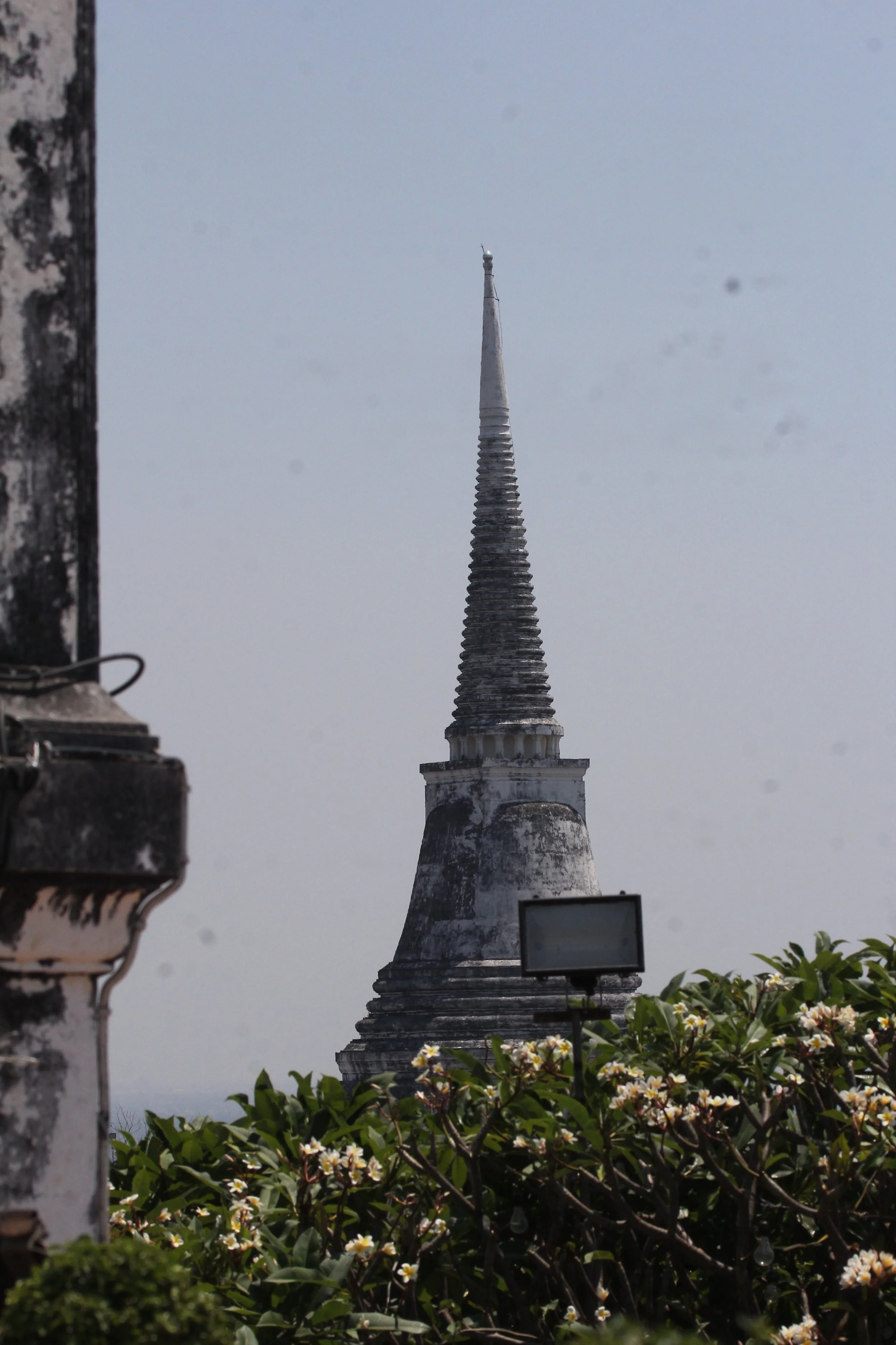 2020 - Petchaburi Temple (103).JPG