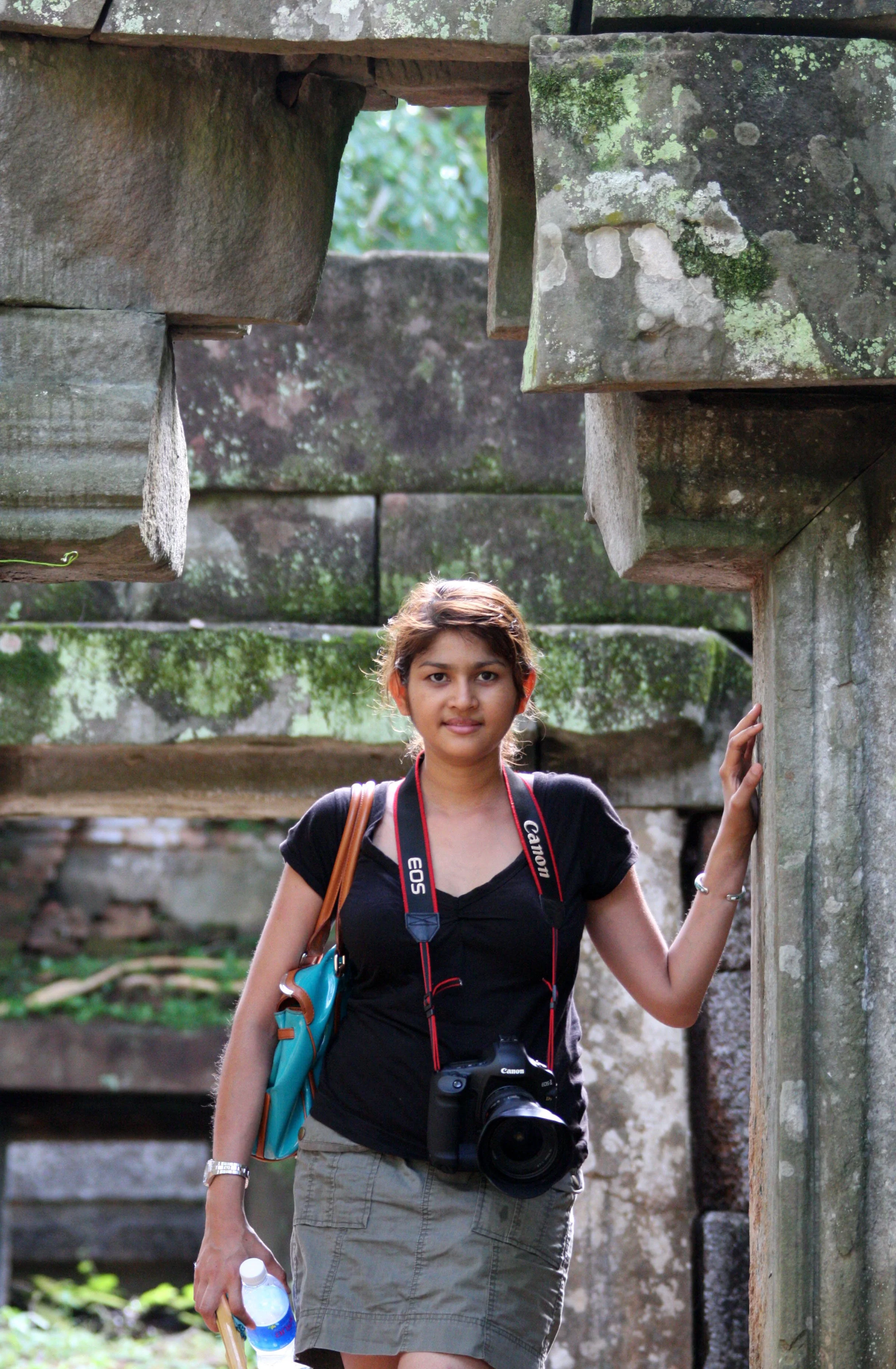 KOH KER TEMPLE CAMBODIA (38).JPG