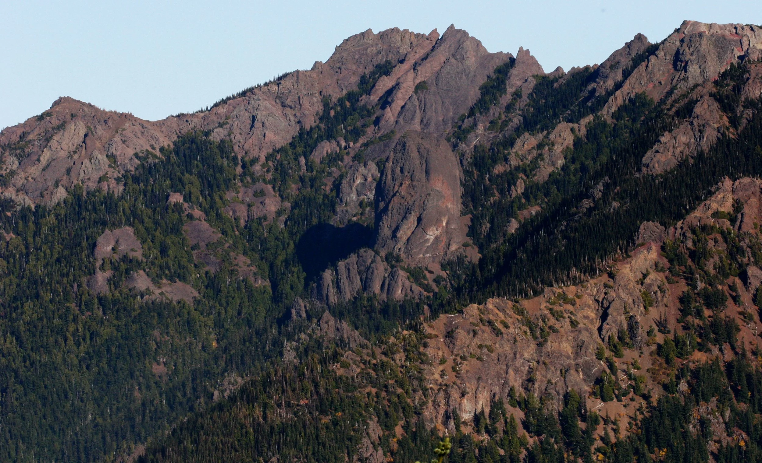 MOUNT ANGELES - BATHOLITHIC CRESCENT FORMATION (2).JPG