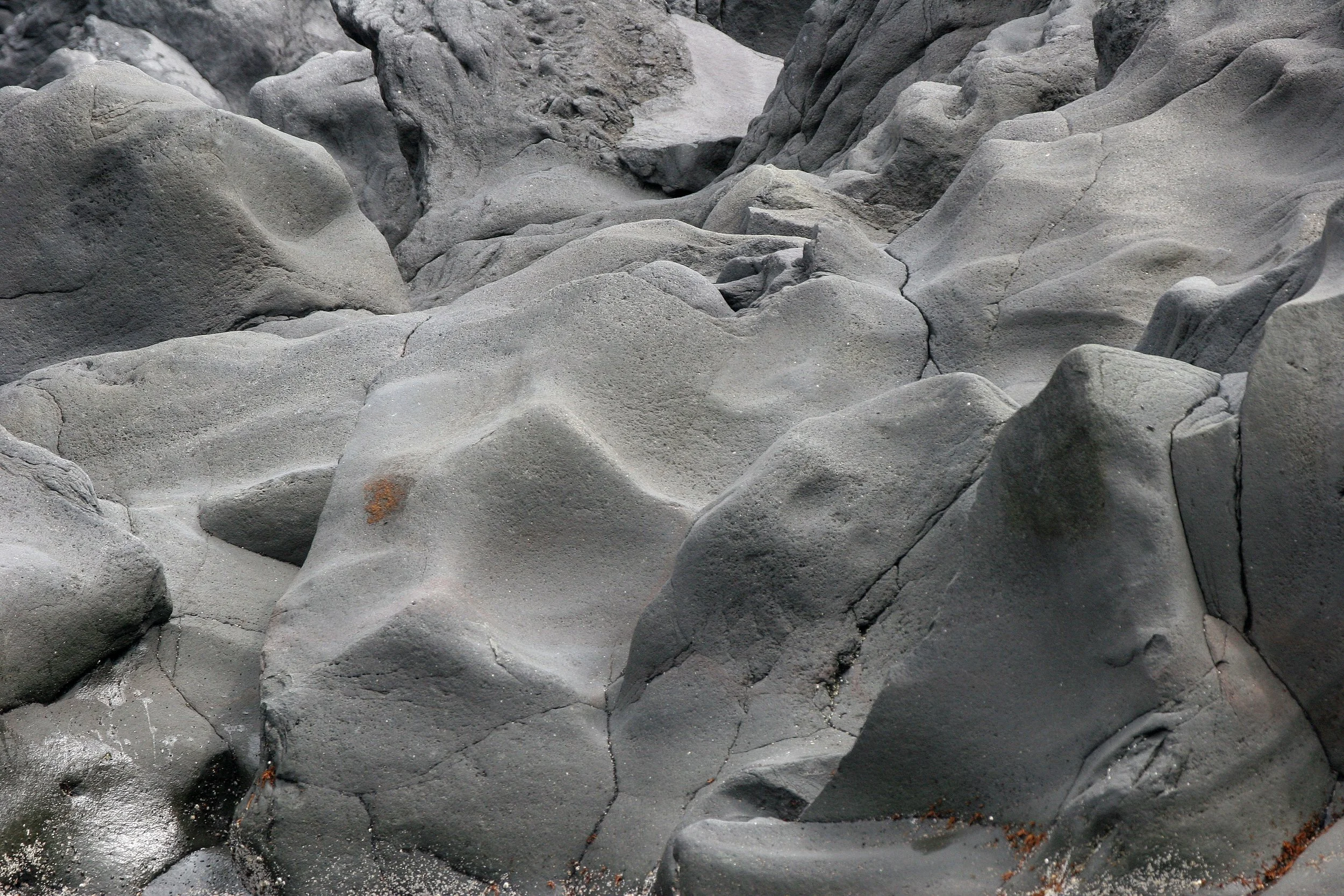 KURIL ISLANDS - VIEWS LANDSCAPES AND GEOLOGY (21).jpg