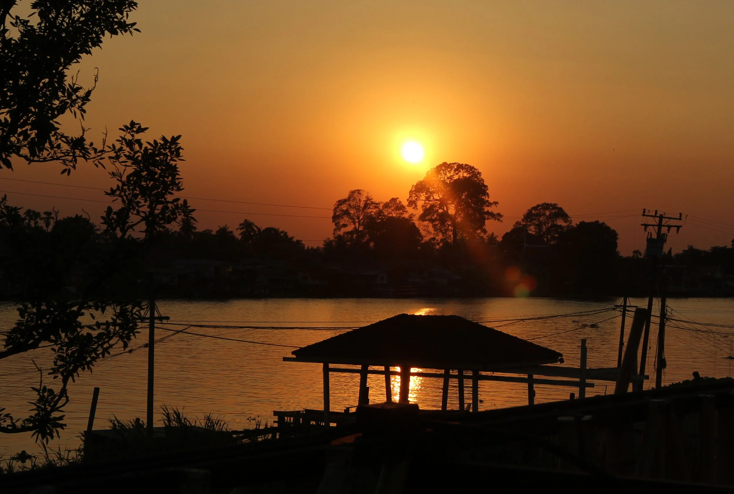 2014 Bangkok - Dinner on the Chao Praya in Nonthaburi (46).JPG
