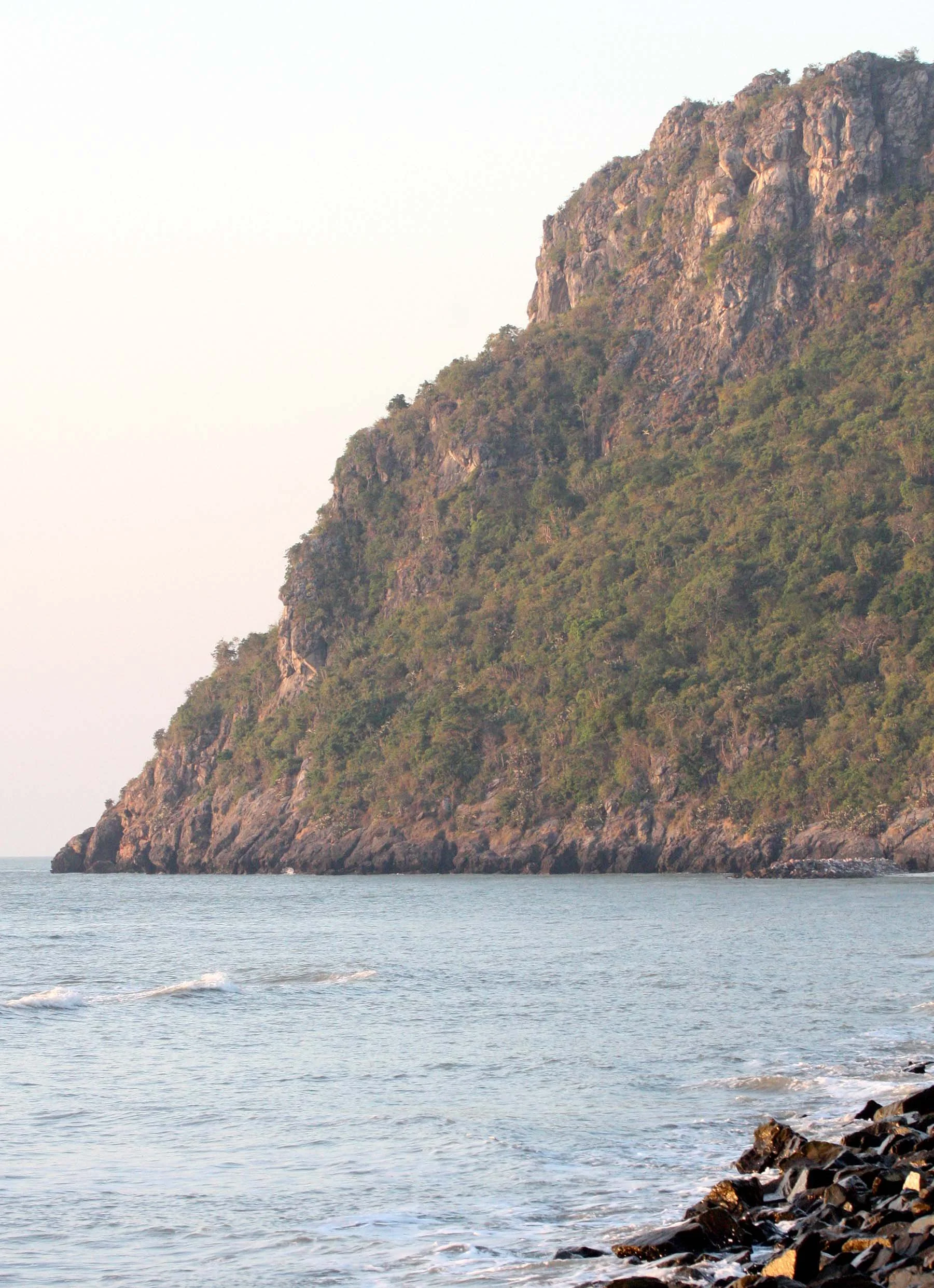 KHAO SAM ROI YOT THAILAND - 2009 (37).JPG