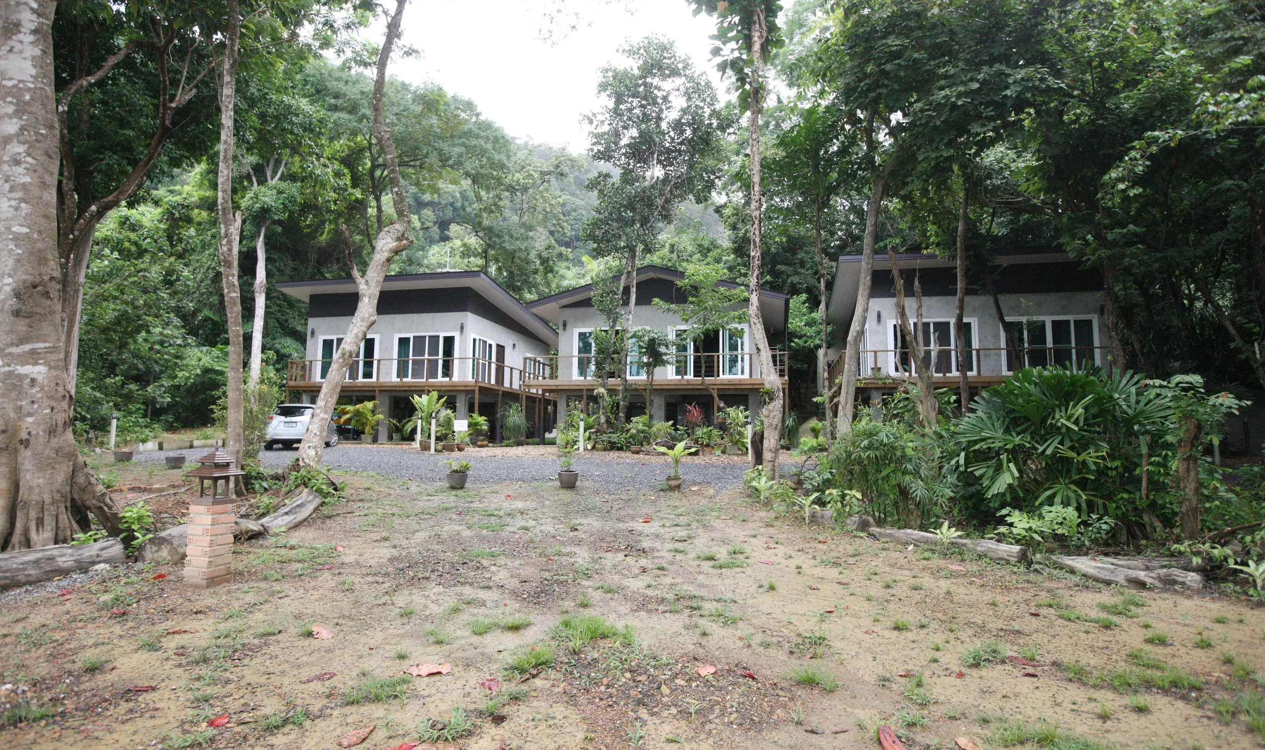 2016 Koh Lanta Spring Break with Family & Guests (158).JPG