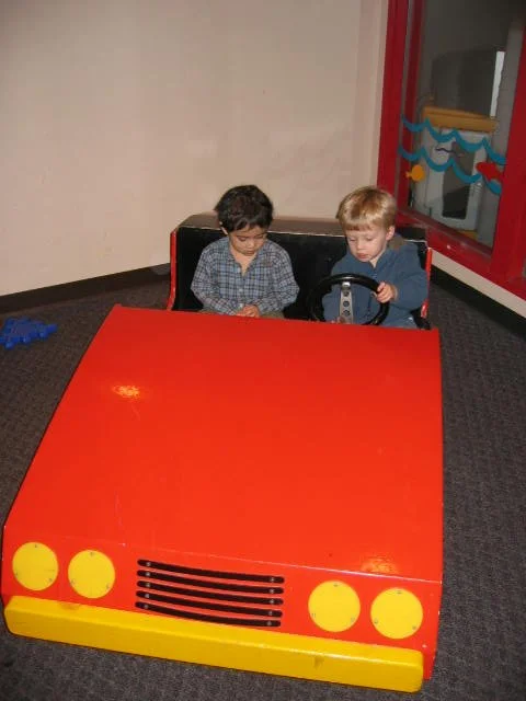 2005-10-29 DAY TRIP TO SEATTLE MUSEUMS AND AQUARIUM (2).JPG