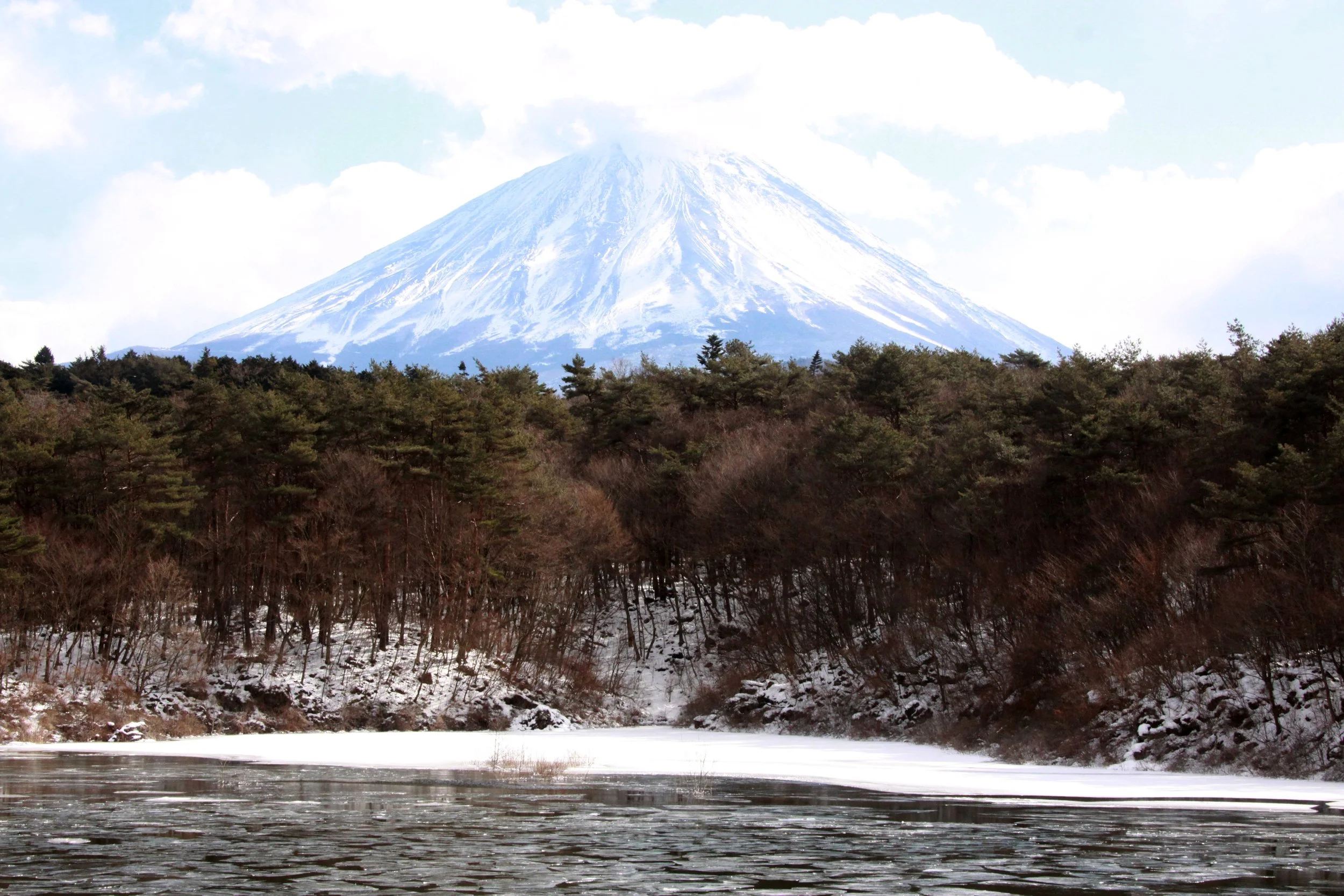 MOUNT FUJI - AS SEEN FROM LAKE SHOJI JAPAN (27).JPG