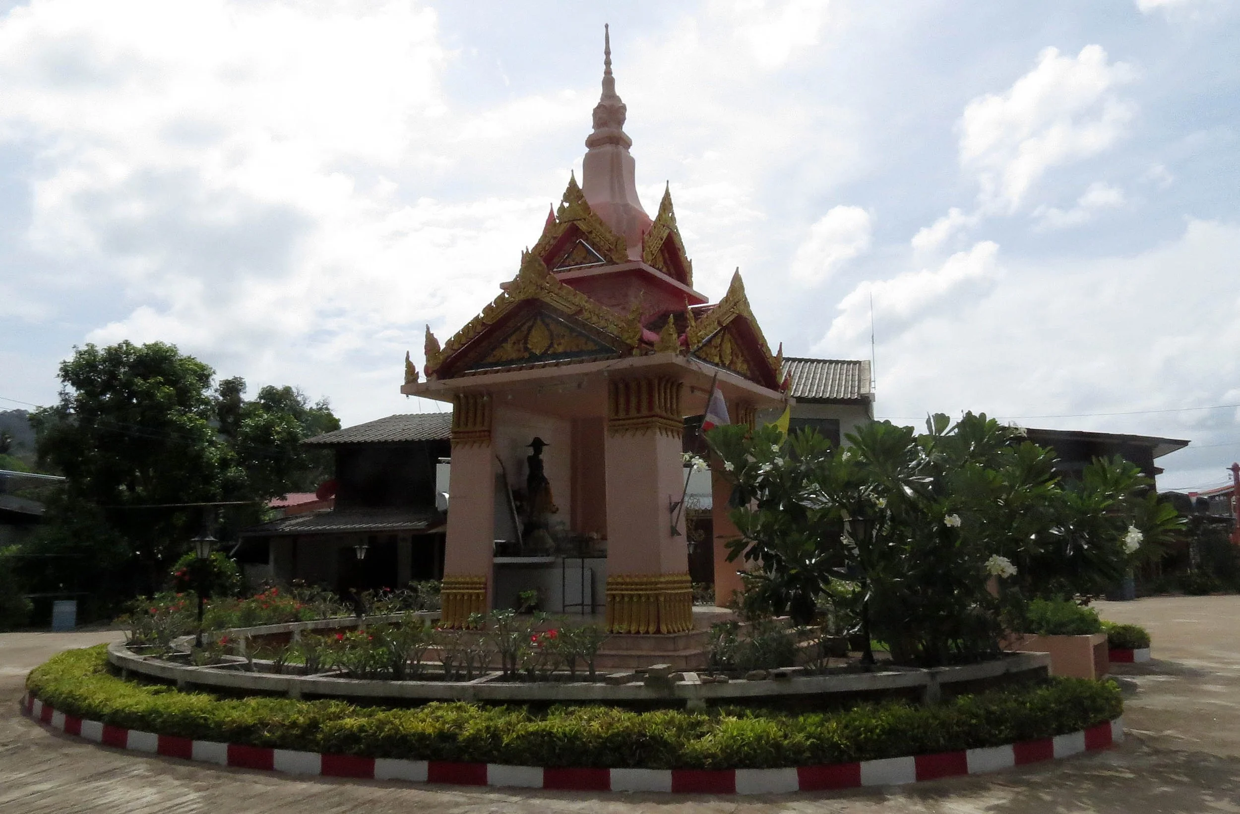 2014 Koh Lanta Build (124).JPG