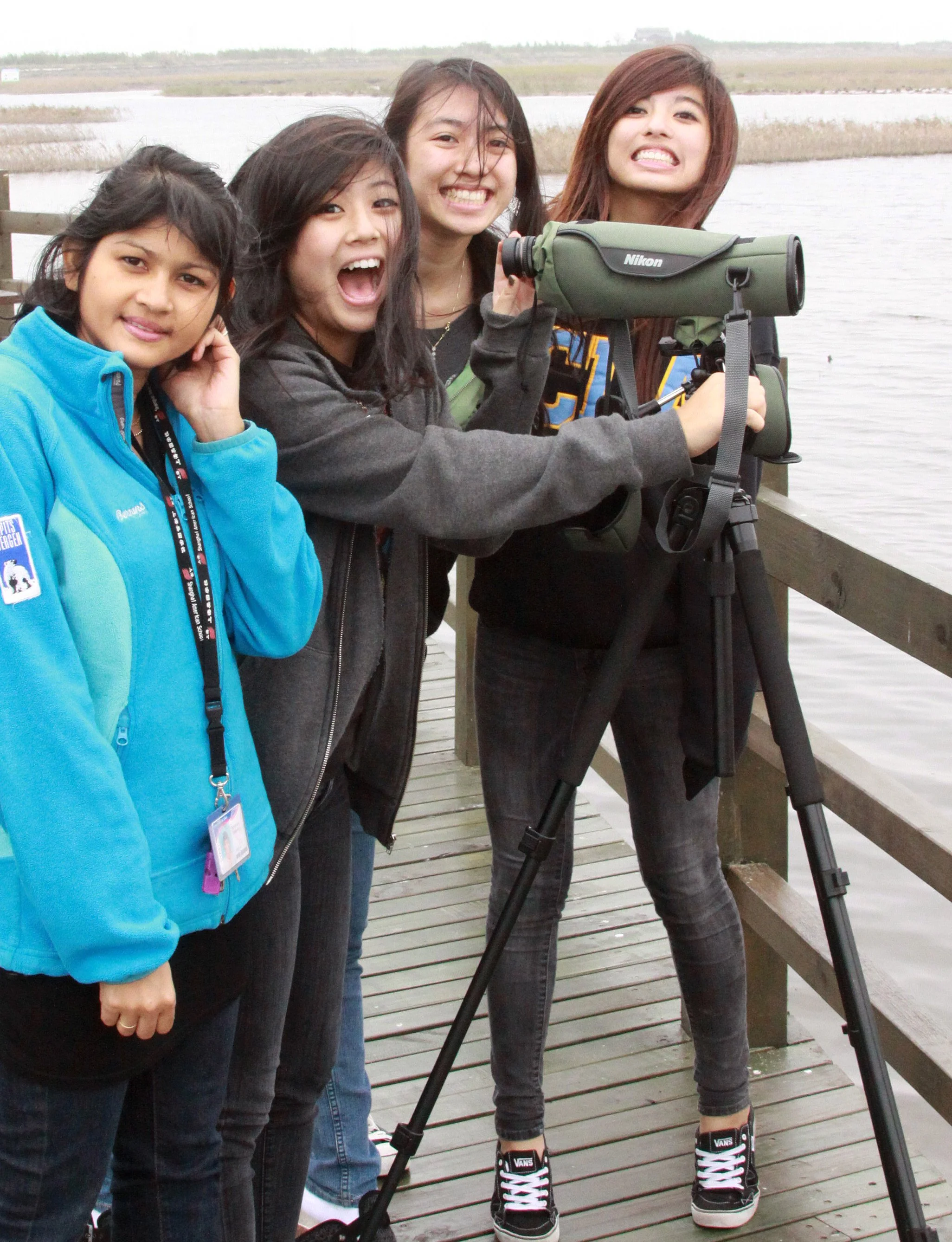 CHONGMING ISLAND DONGTAN WETLANDS RESERVE FIELD TRIP 2011 (86).JPG