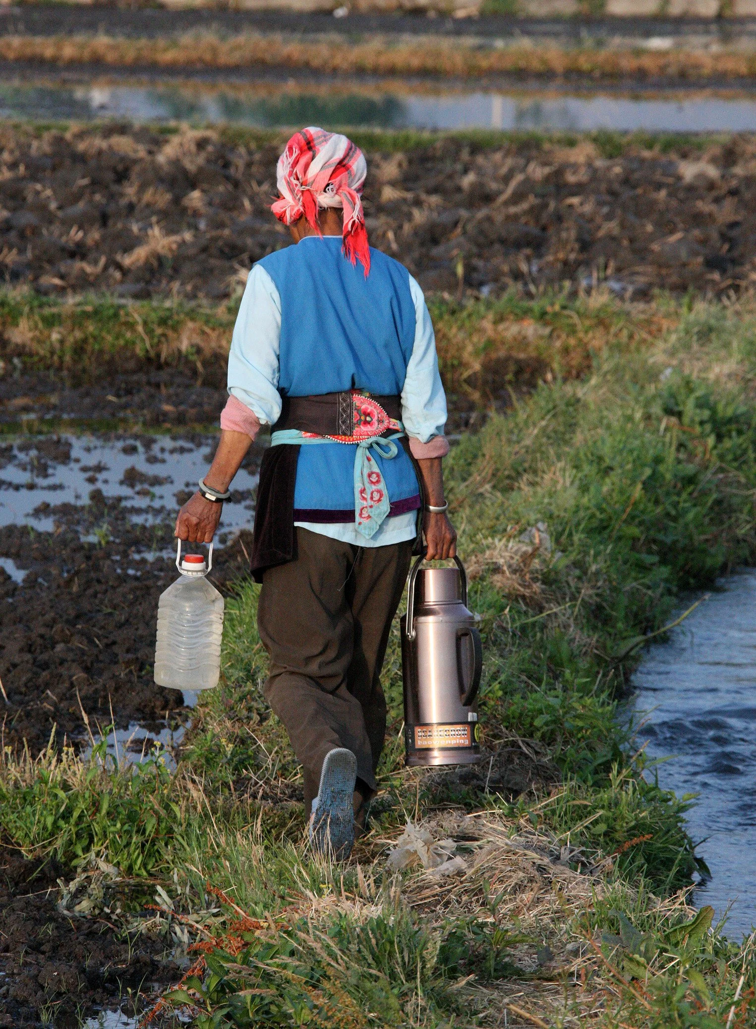 LINDEN CENTER - XIZHOU VILLAGE YUNNAN CHINA (117).JPG