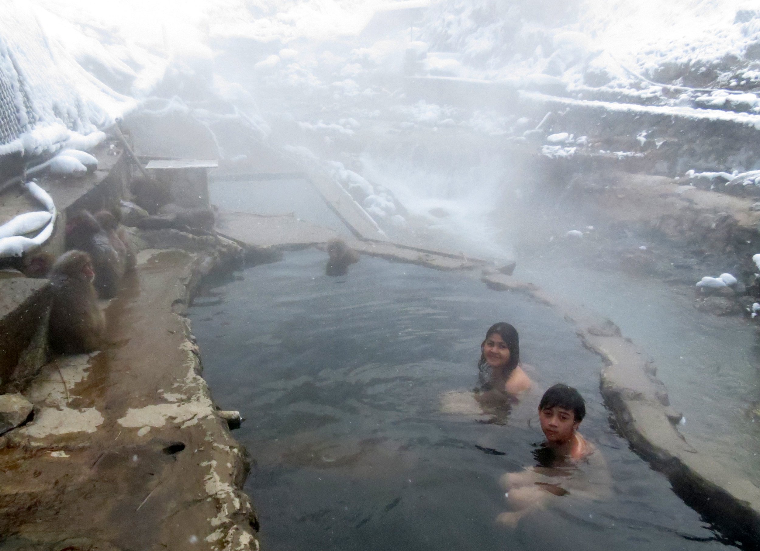 JIGOKUDANI ONSEN - KORAKUKAN RYOKAN - NAGANO PREFECTURE JAPAN (50).JPG