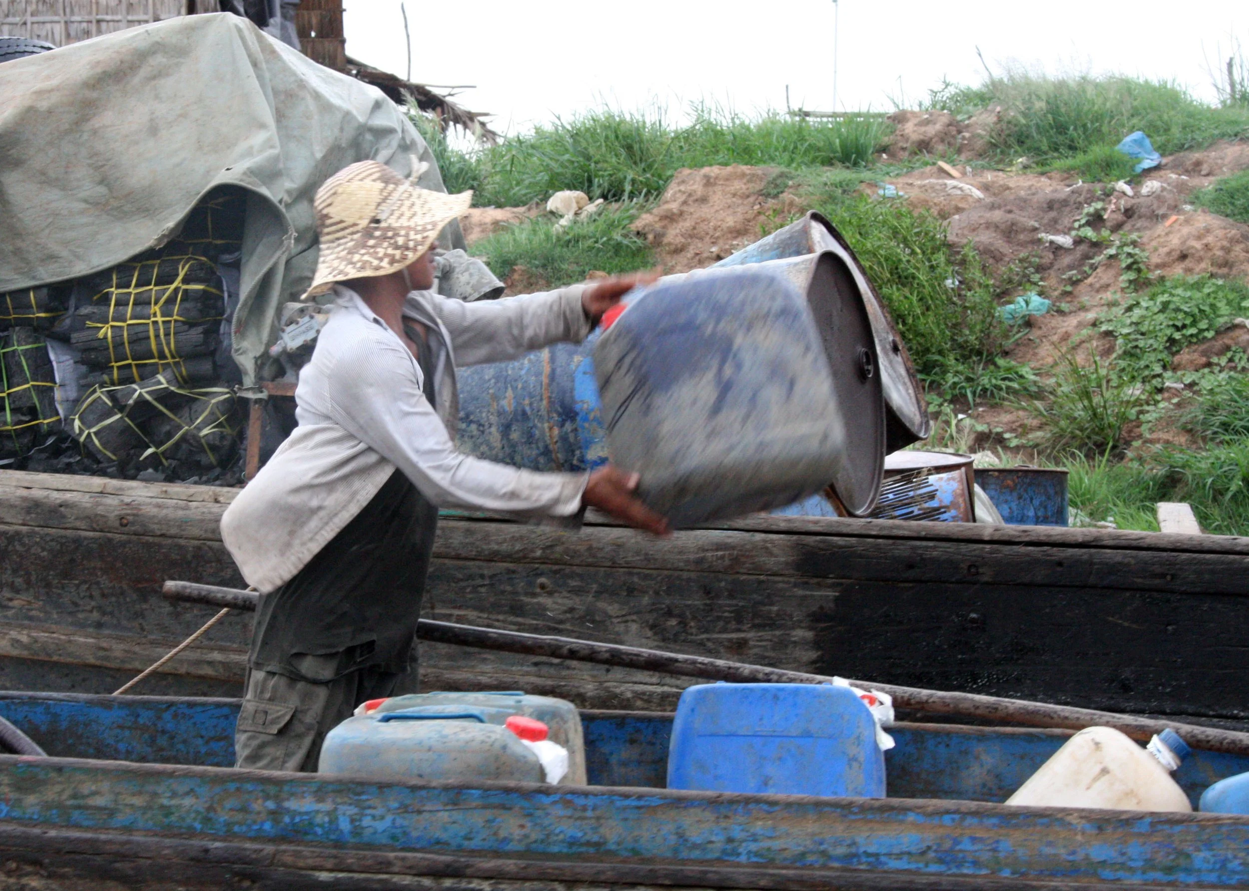 TONLE SAP LAKE CAMBODIA (19).JPG