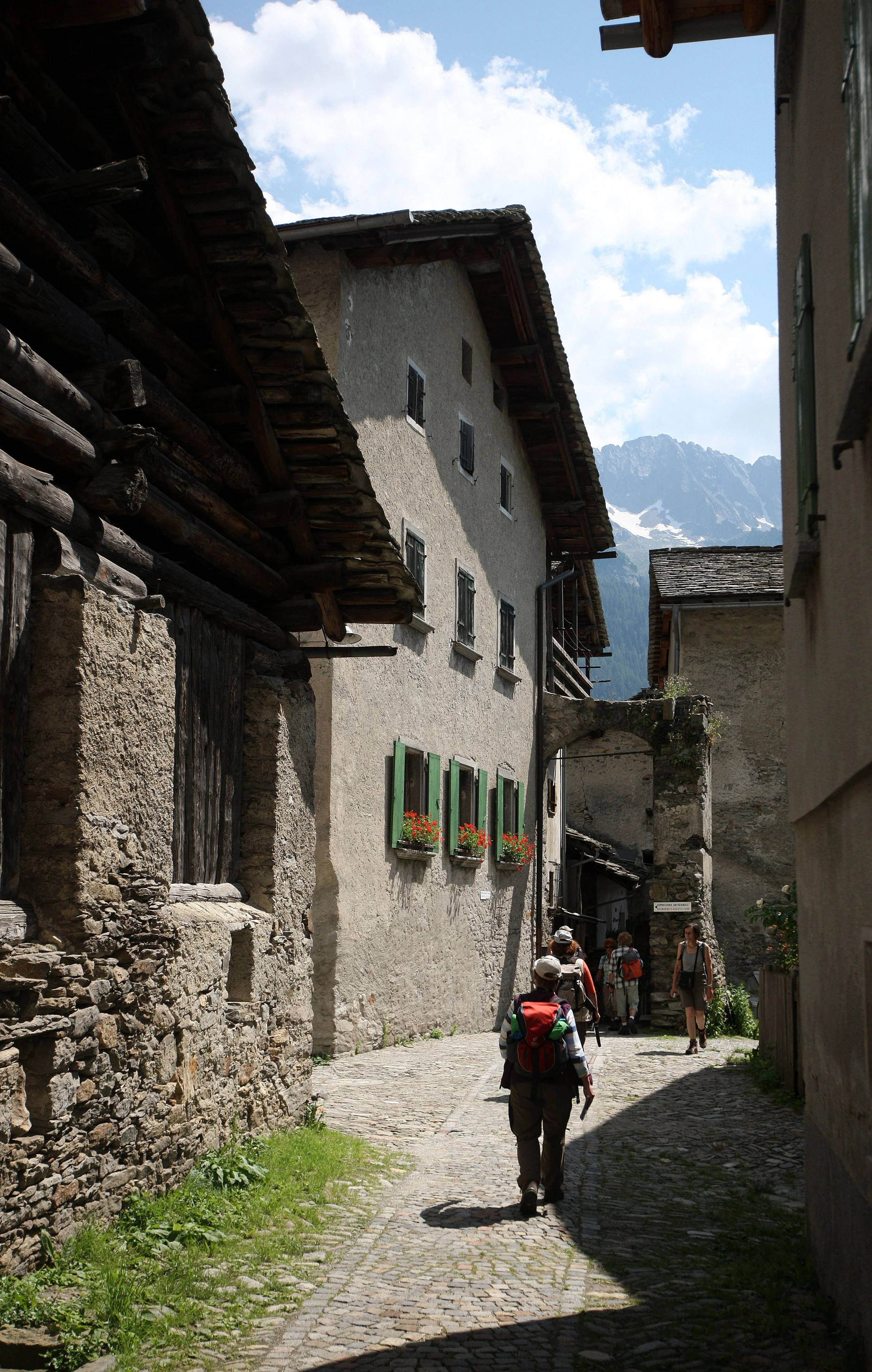SOGLIO SWITZERLAND (2).JPG