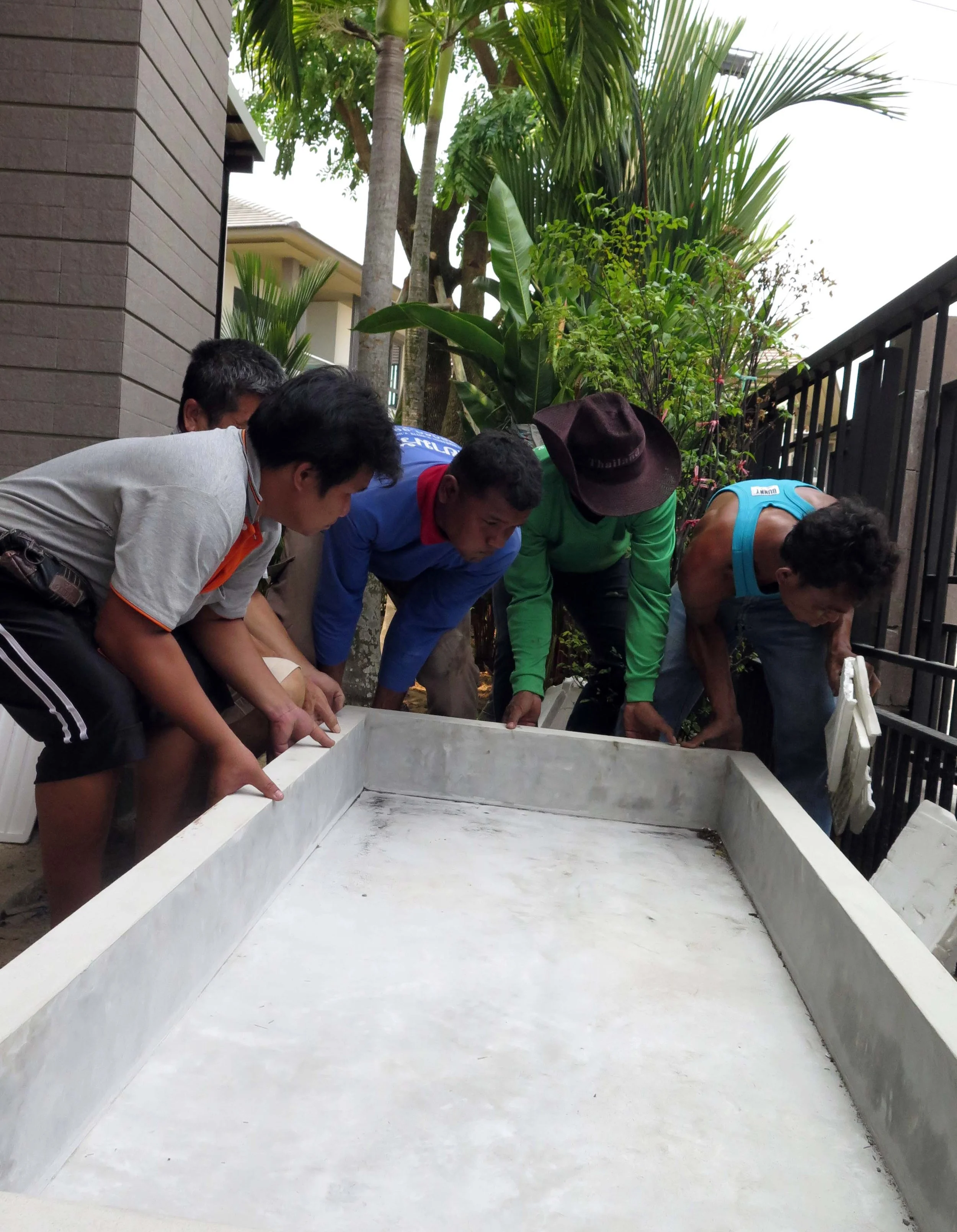 2013 Nonthaburi Setthasiri House and Nonthaburi Neighborhood (96).JPG