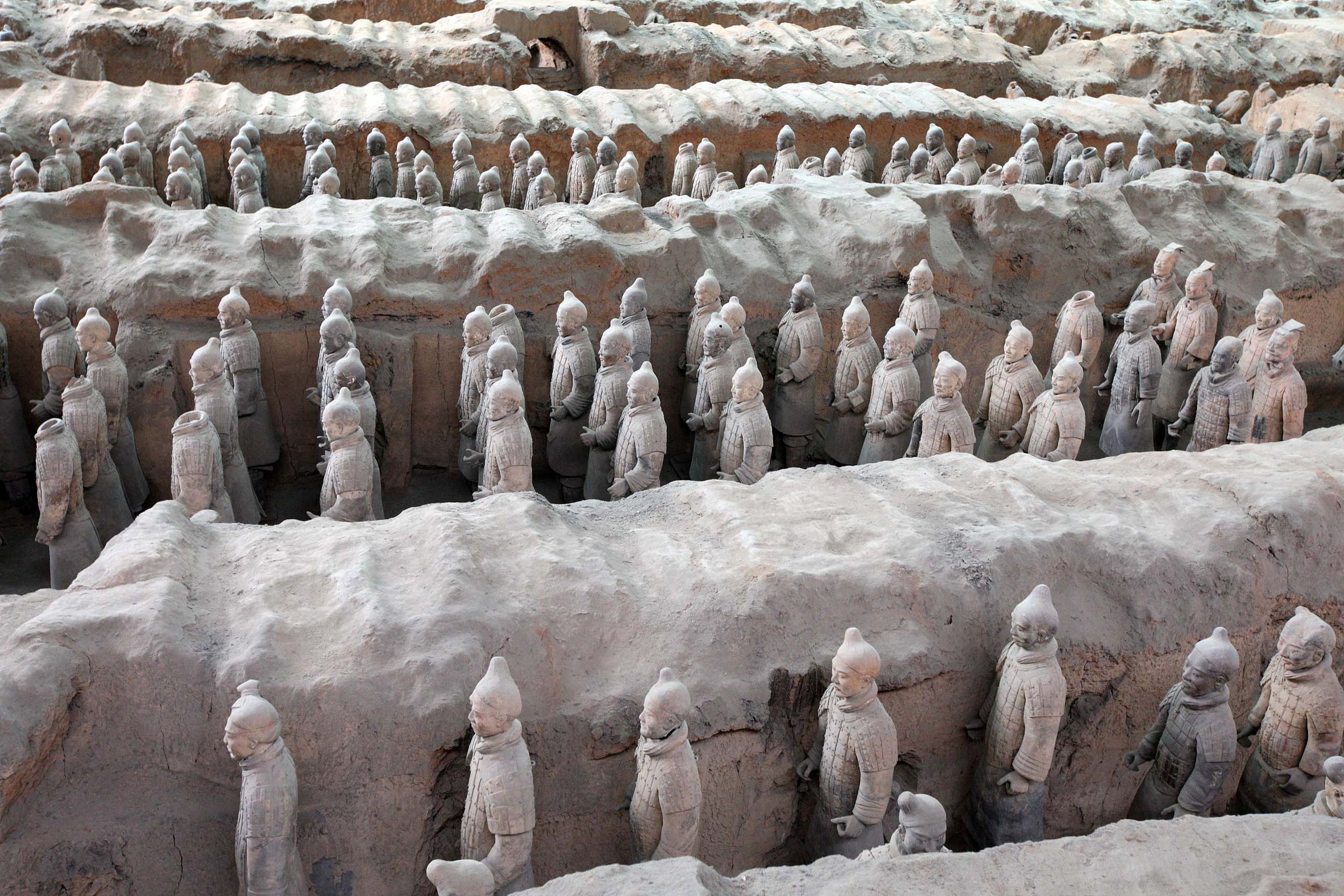 XIAN - TERRA COTTA WARRIORS - MARCH 2011 (24).JPG