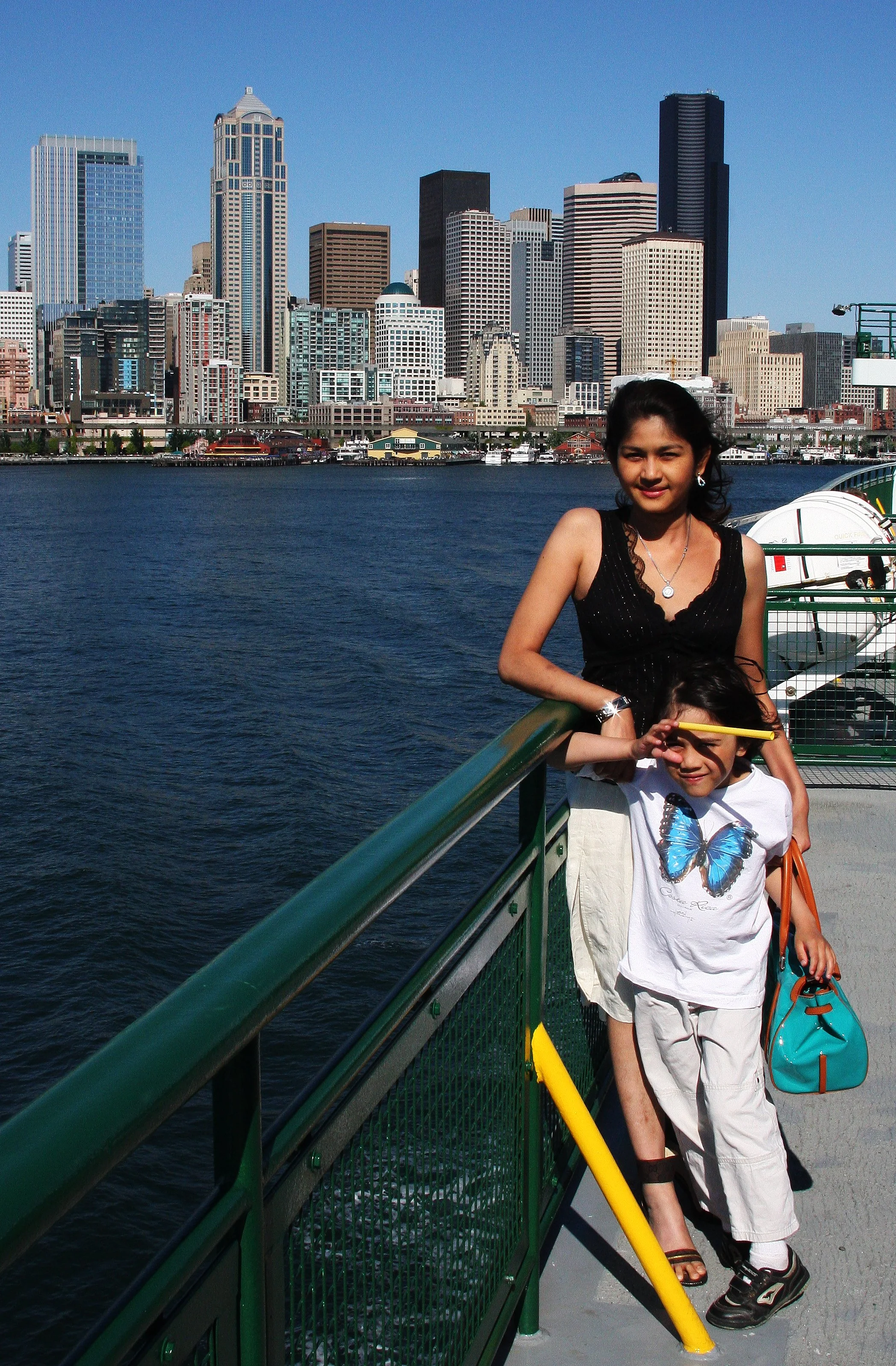 2008-6-15 DAY IN SEATTLE WITH FAMILY (9).JPG