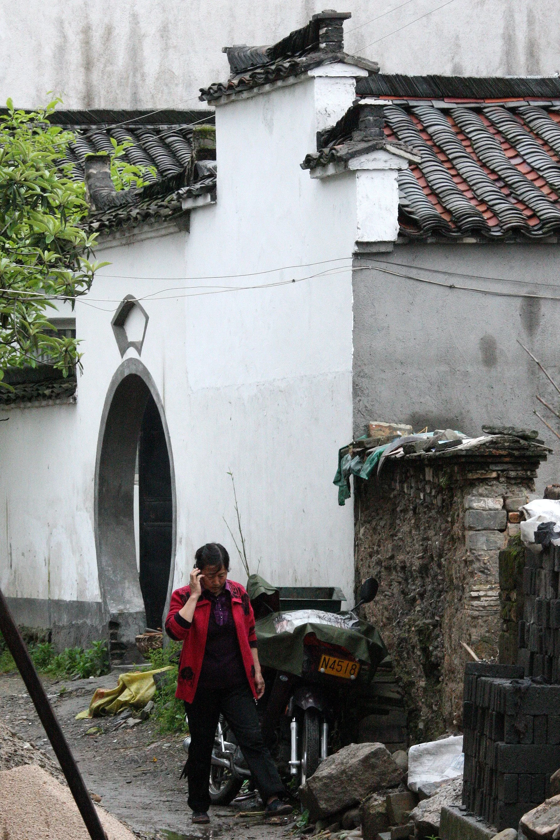 HONGCUN VILLAGE - ANHUI PROVINCE CHINA (75).JPG