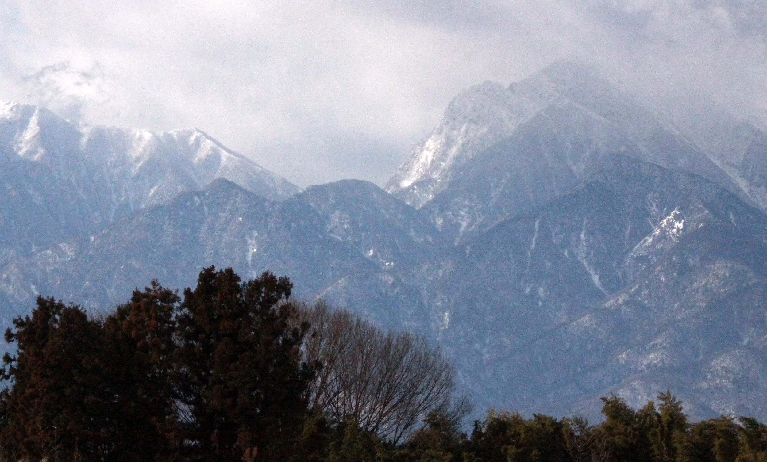 CHUO ALPS - NAGANO KEN NEAR NIRASAKI JAPAN (2).JPG