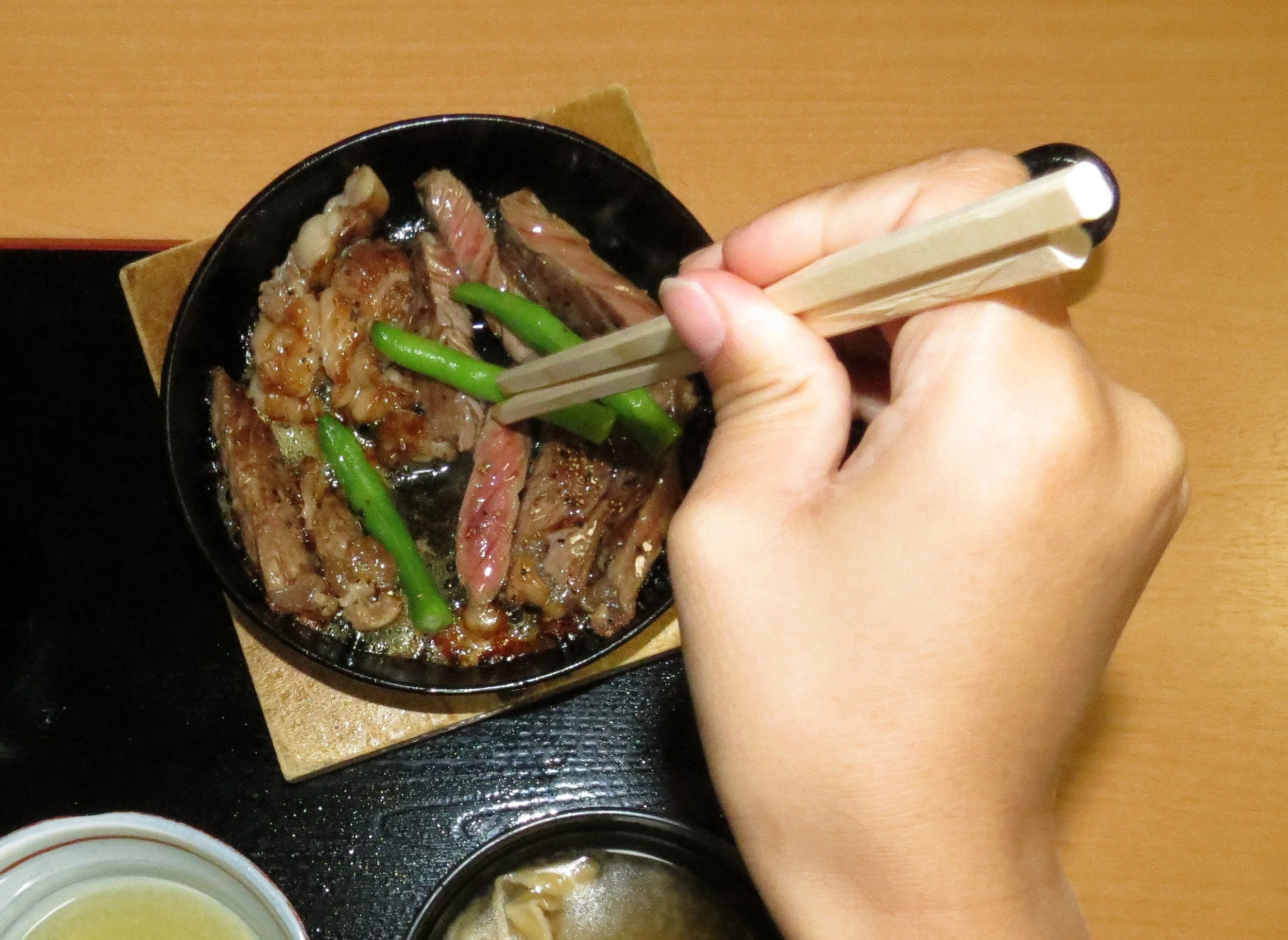 FOOD - SASHIMI DINNER - OKITSU JAPAN - ALONG THE SHIZUOKA KEN COASTLINE - KUA ANDO ONSEN RESORT (4).JPG