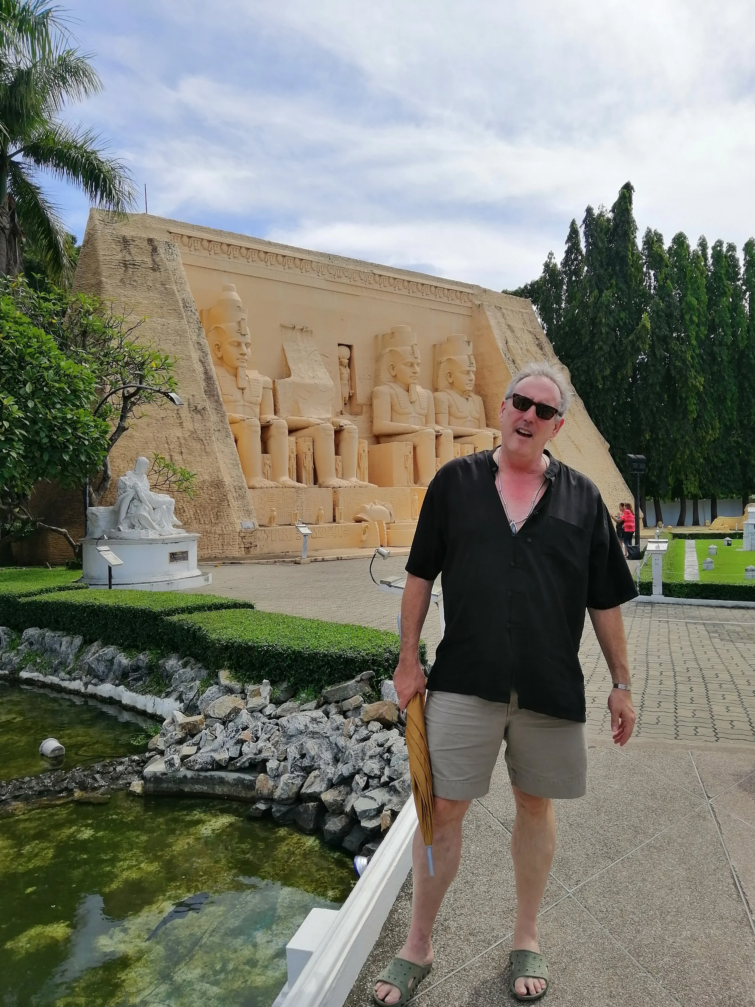 2018 Pattaya with Gift Temples and Miniature City (97).jpg