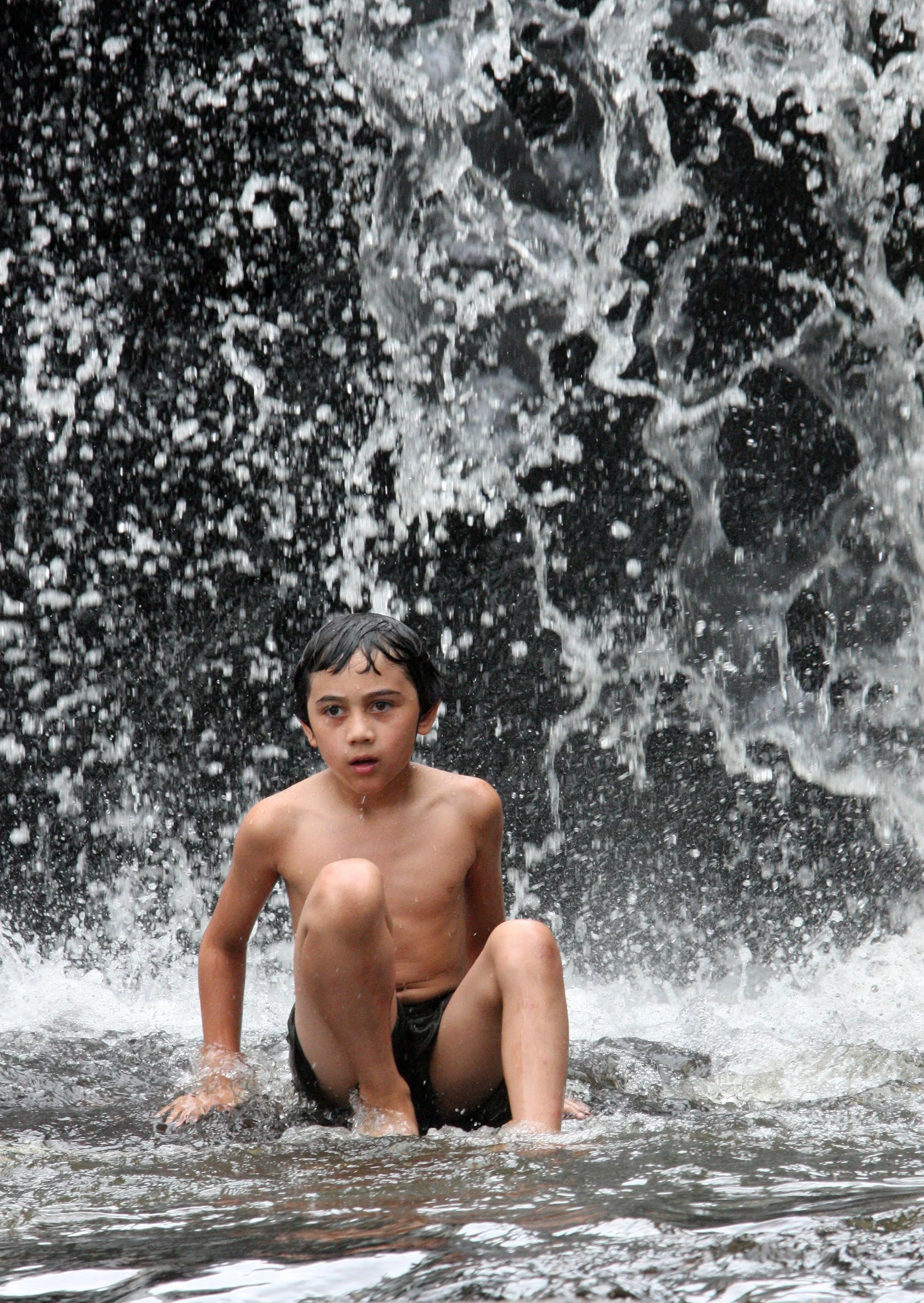 KULEN MOUNTAIN CAMBODIA - 1000 LINGHA RIVER (34).JPG