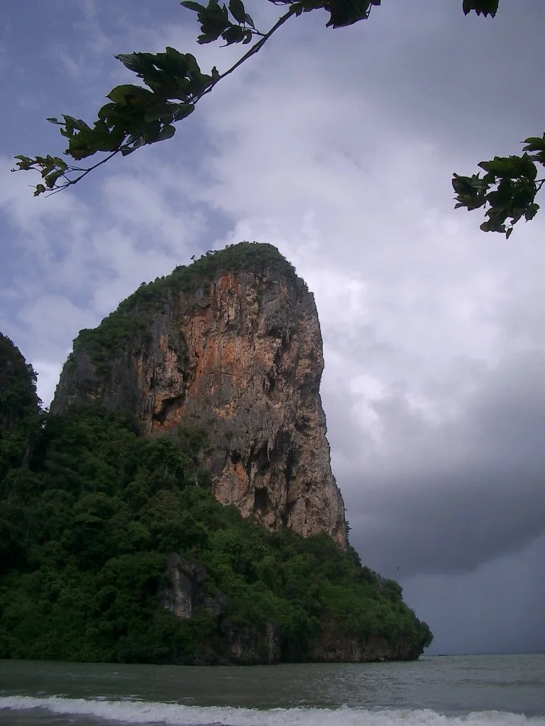 KRABI - RAILEY BEACH - 2004 (31).JPG