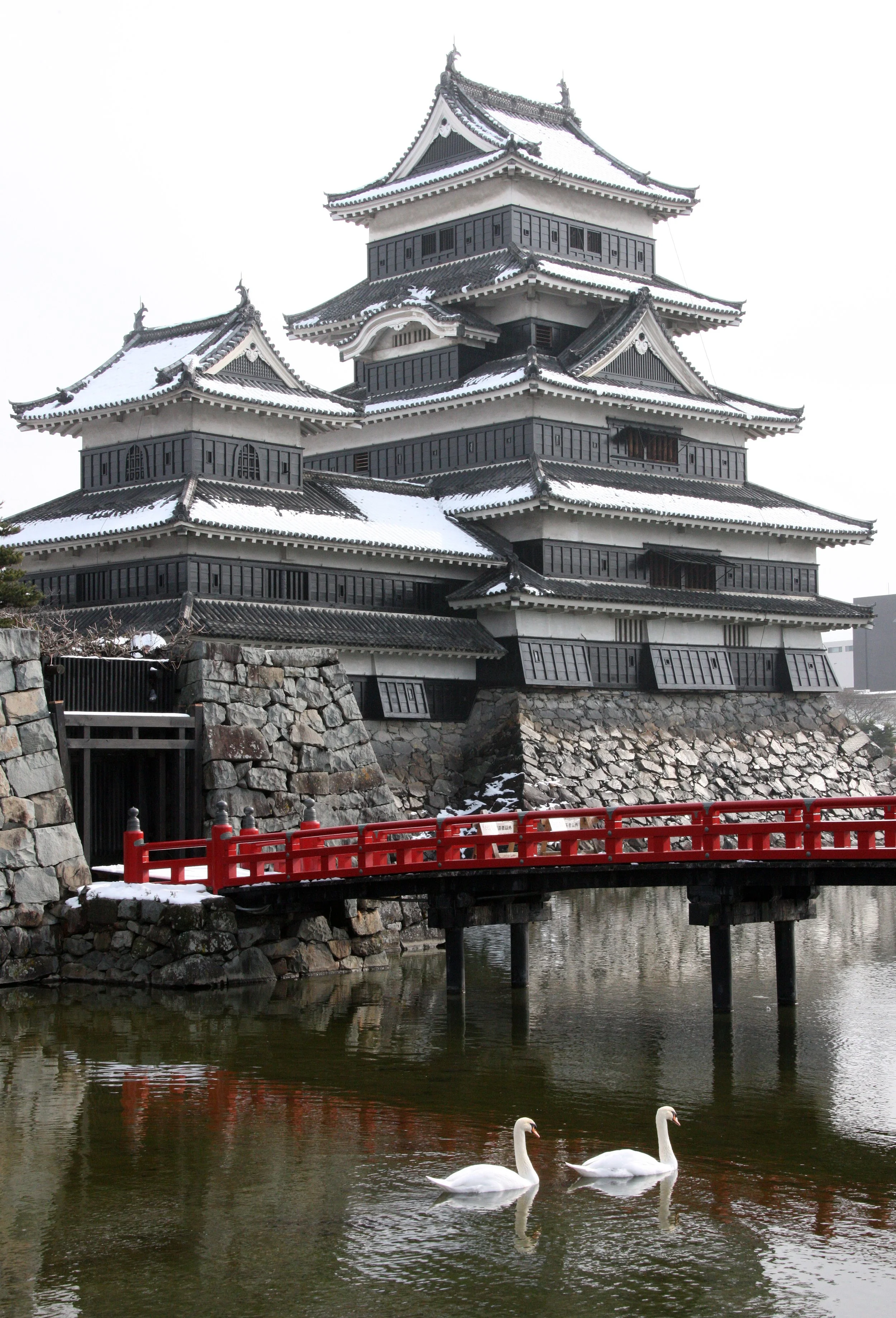 MATSUMOTO CASTLE (6).JPG