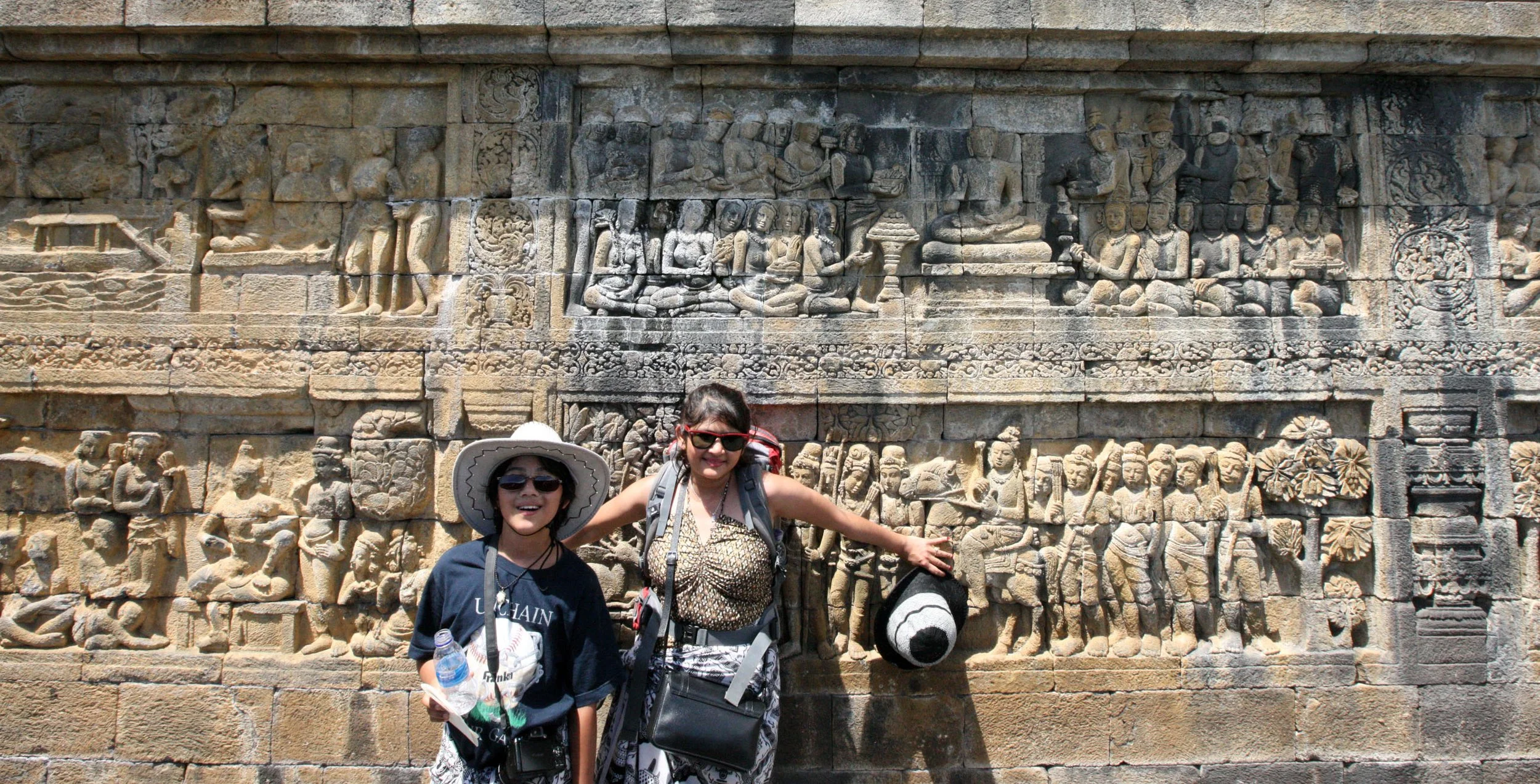 BOROBUDUR RUINS - YOGYAKARTA INDONESIA (24).JPG