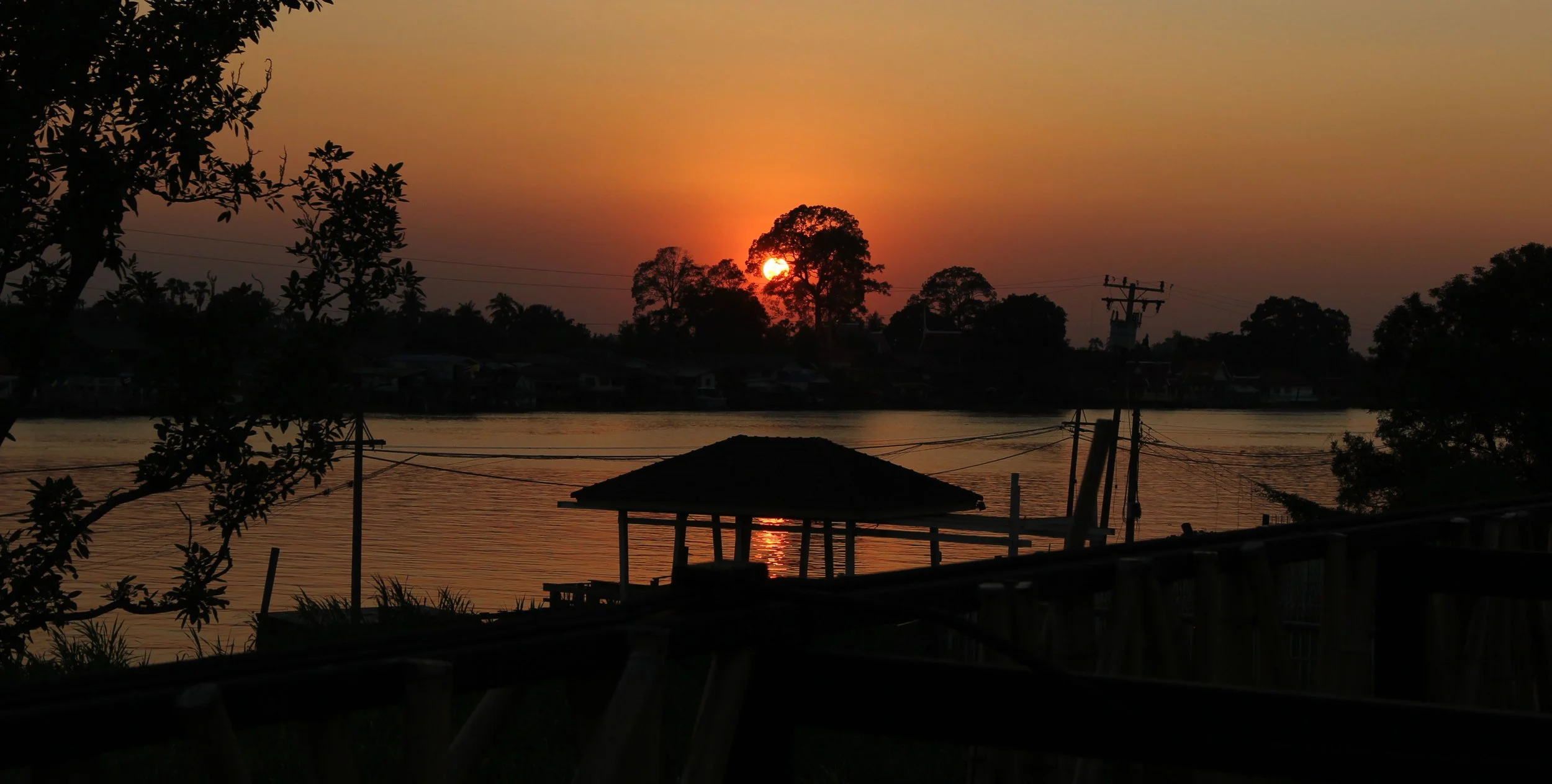 2014 Bangkok - Dinner on the Chao Praya in Nonthaburi (64).JPG