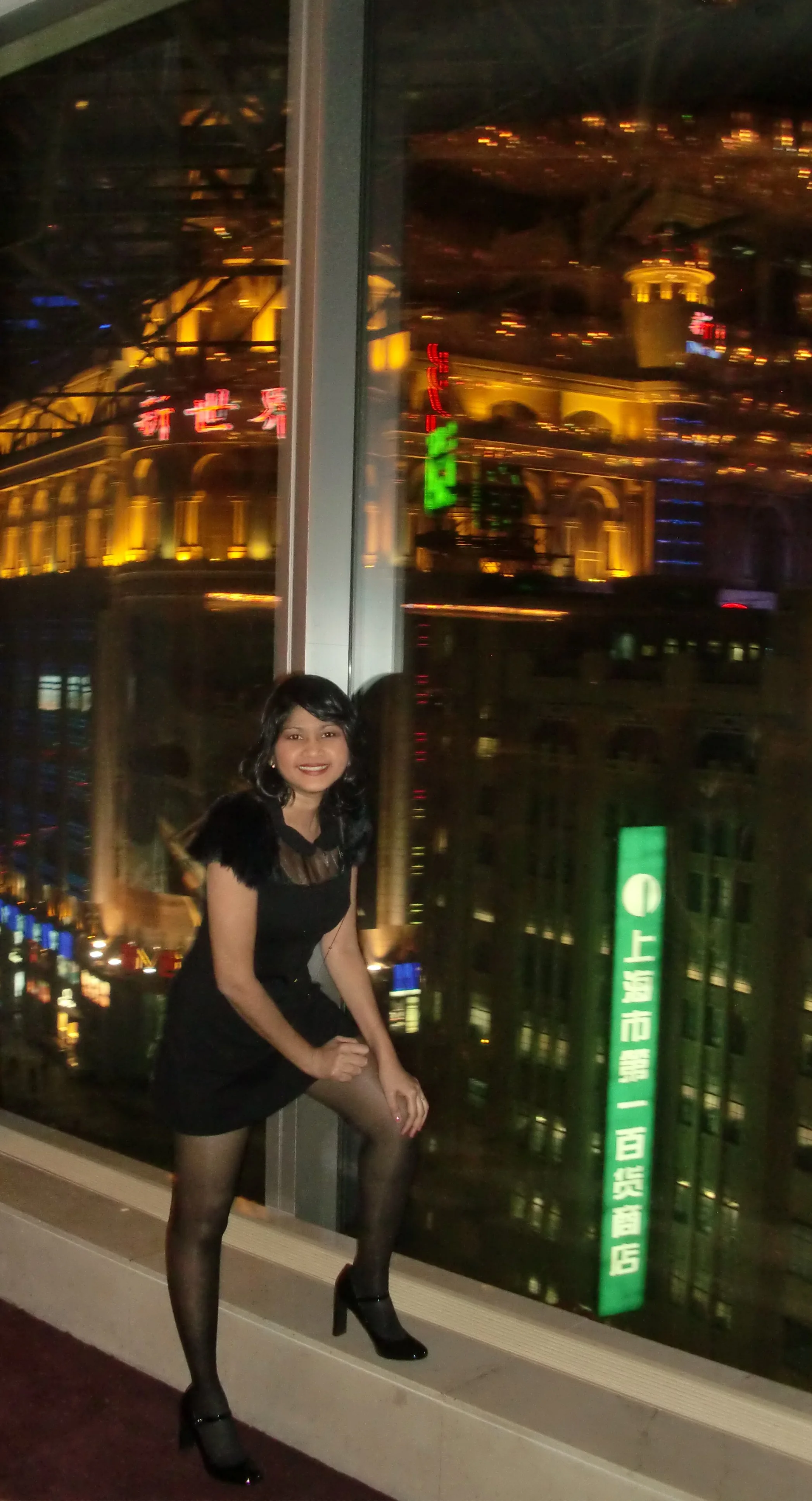 SOM'S BIRTHDAY 2011 - SAS WINTER BALL! (4).JPG