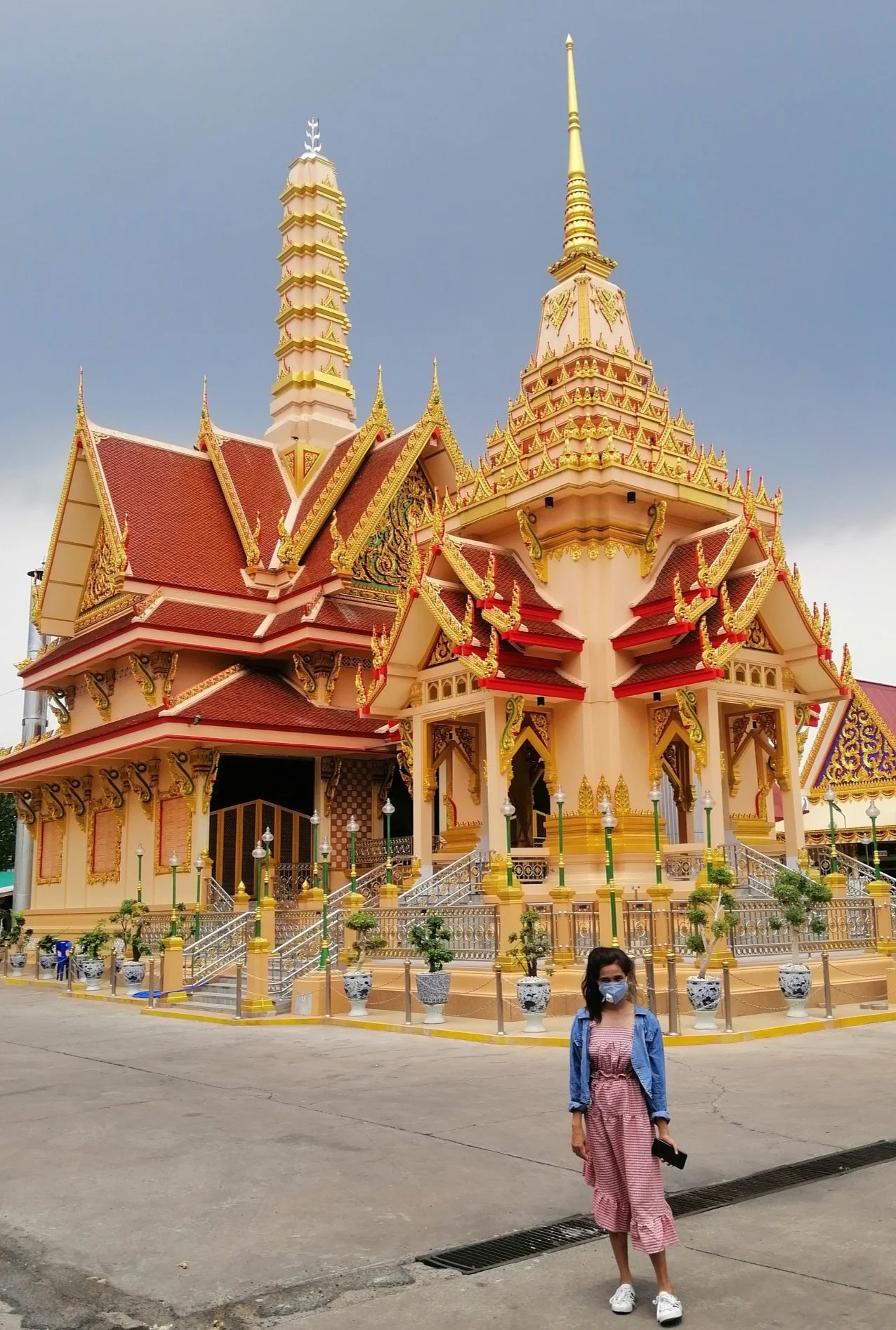 2020 Samut Prakan Covid Donations at Wat Samrong (10).jpg