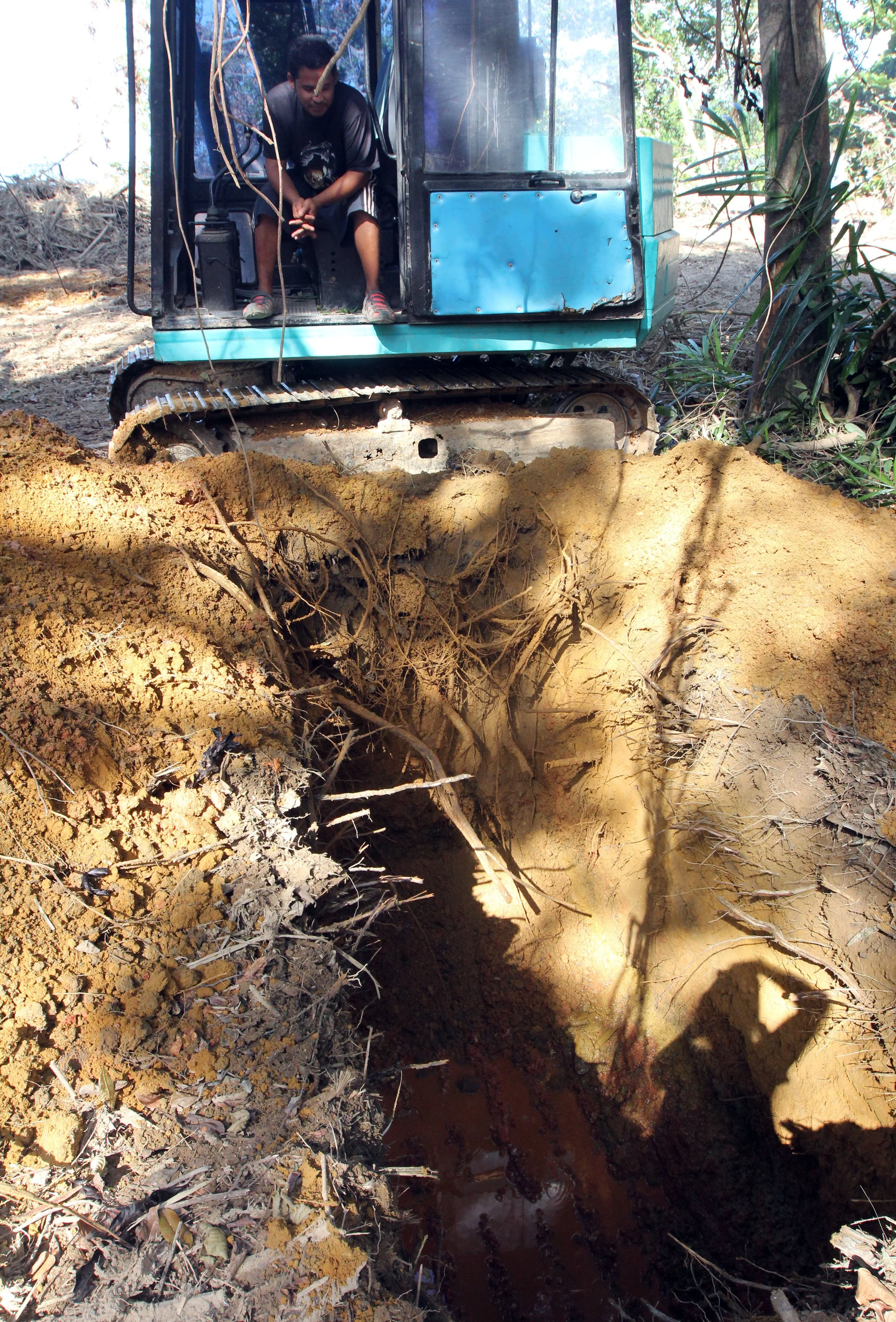 2014 Koh Lanta Build (160).JPG