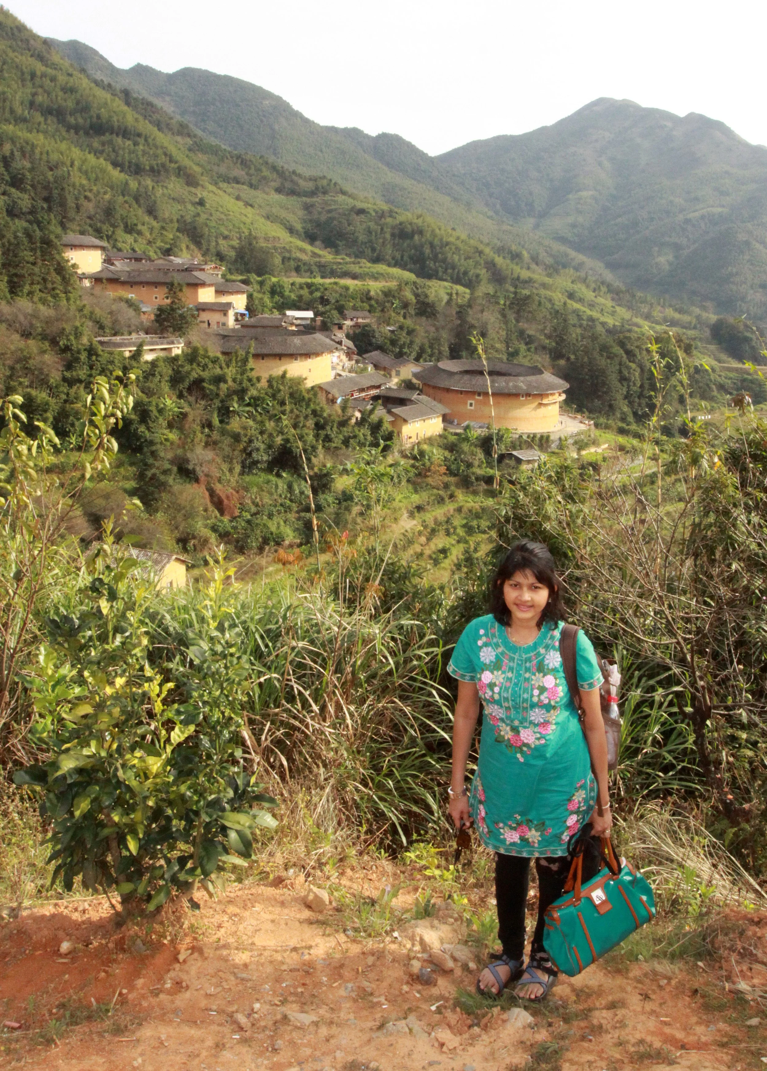 TIANLOUKENG HAKKA CLUSTER - FUJIAN CHINA (132).JPG