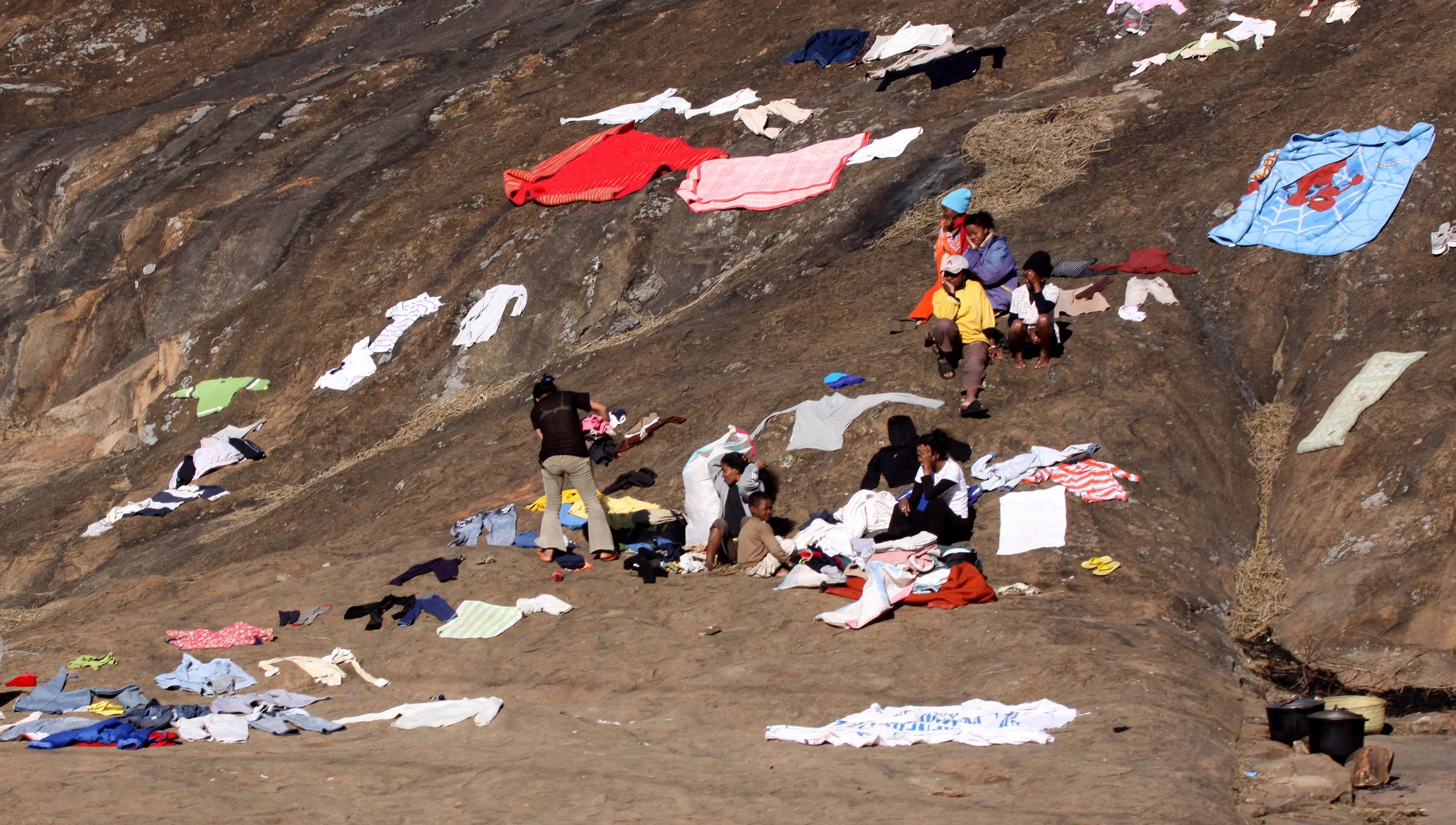 CENTRAL HIGHLANDS - LAUNDRY DAY.JPG