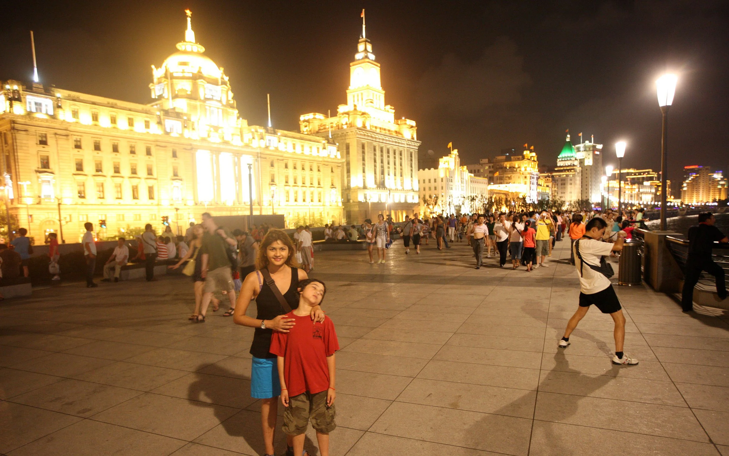 SHANGHAI NIGHT OUT - THE BUND IN AUGUST (23).JPG